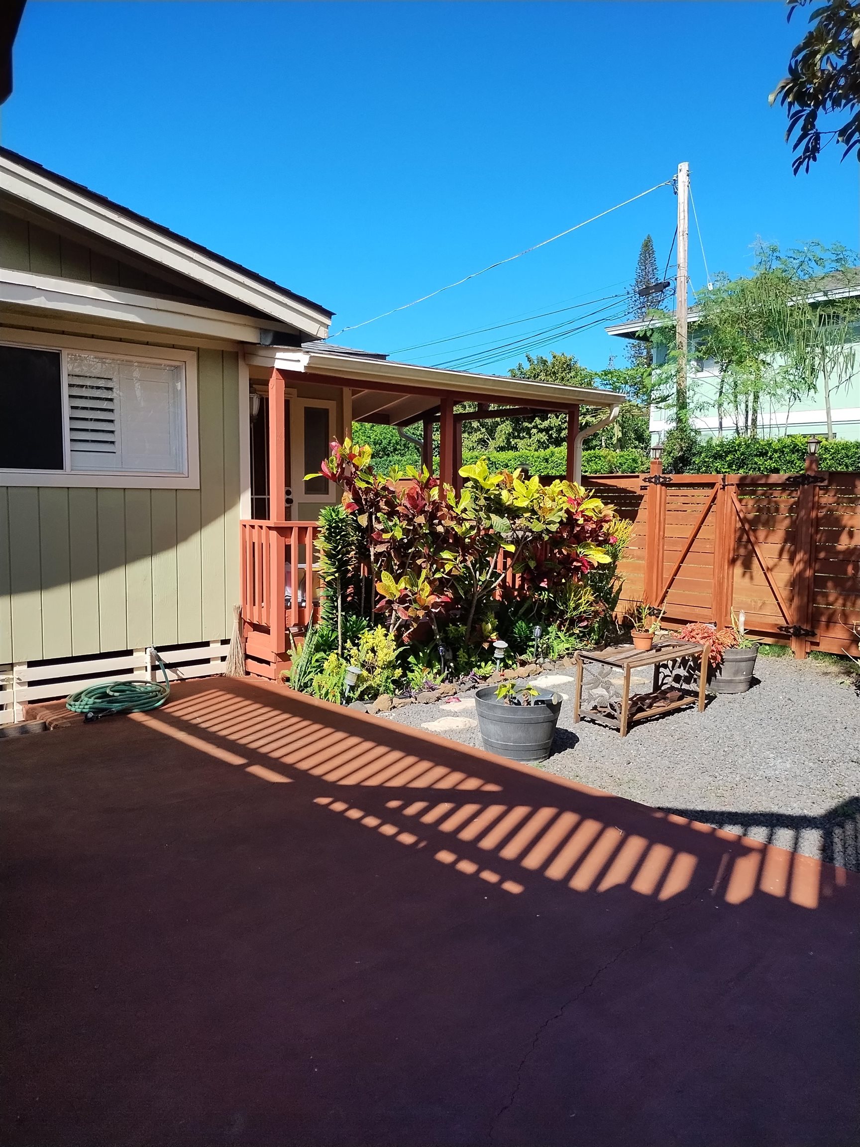 3586  Kalua Pl , Makawao/Olinda/Haliimaile home - photo 13 of 25