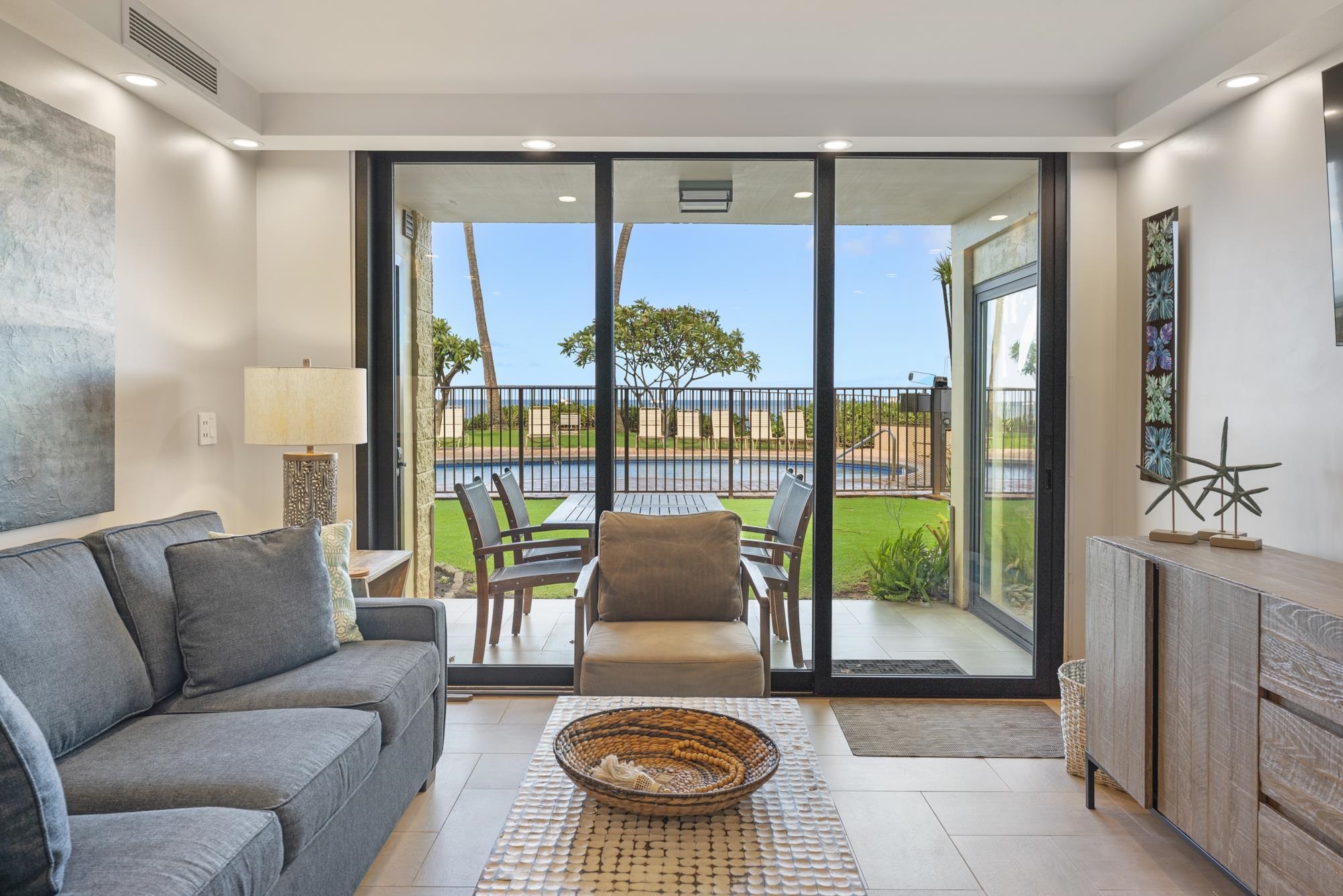 Kihei Beach condo # 101, Kihei, Hawaii - photo 4 of 39