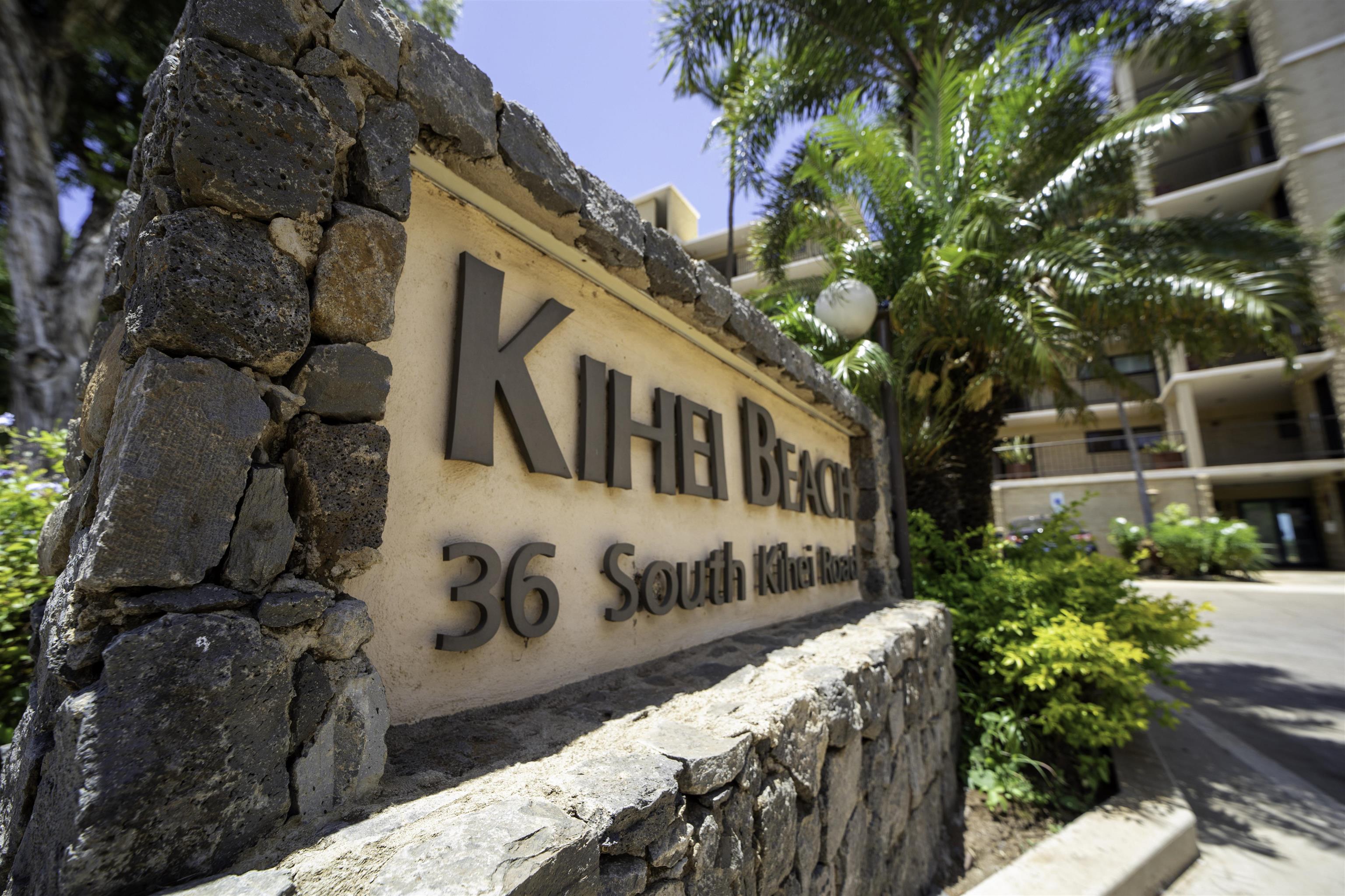 Kihei Beach condo # 108, Kihei, Hawaii - photo 2 of 40