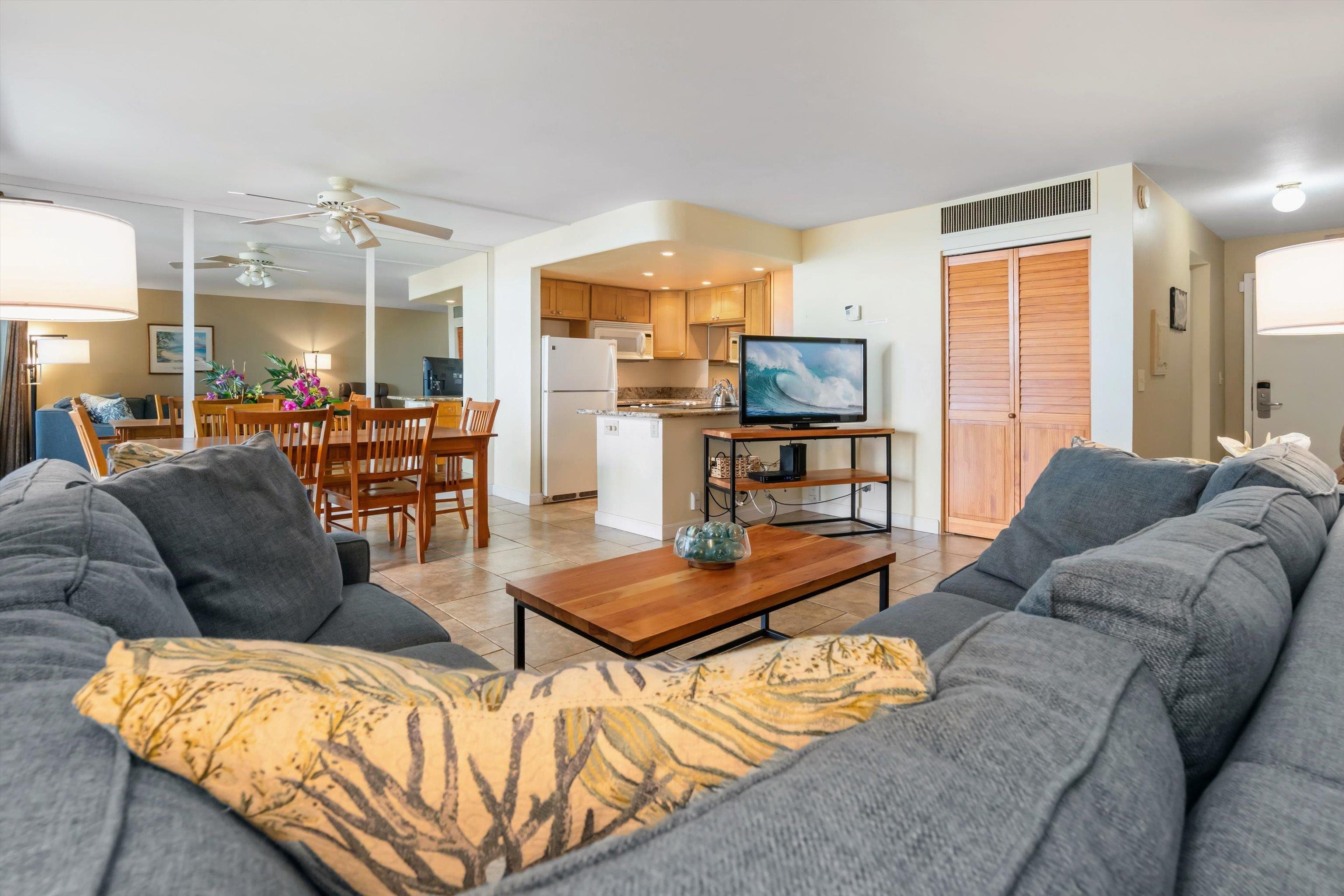 Kihei Beach condo # 108, Kihei, Hawaii - photo 4 of 35