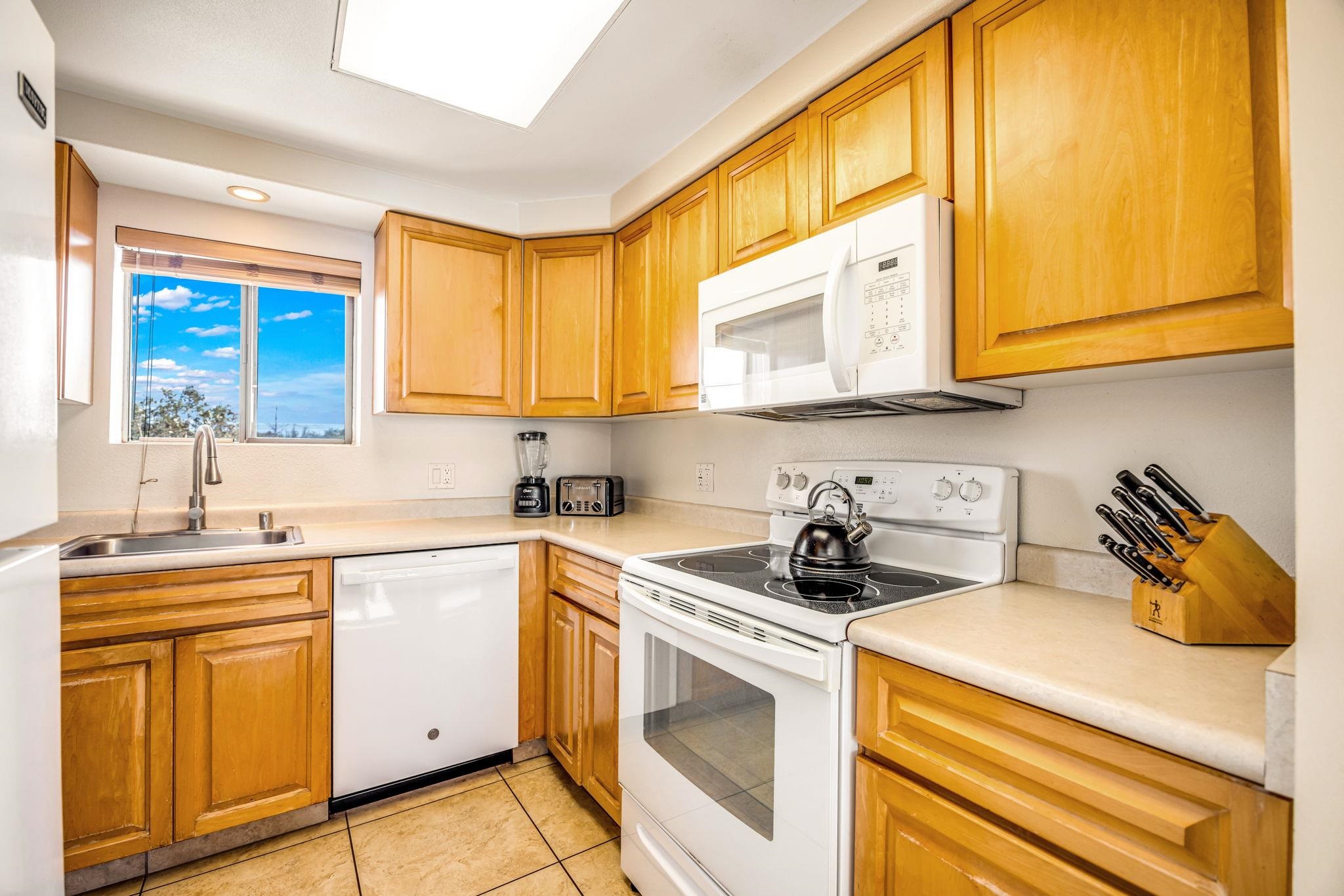 Kihei Beach condo # 410, Kihei, Hawaii - photo 26 of 41