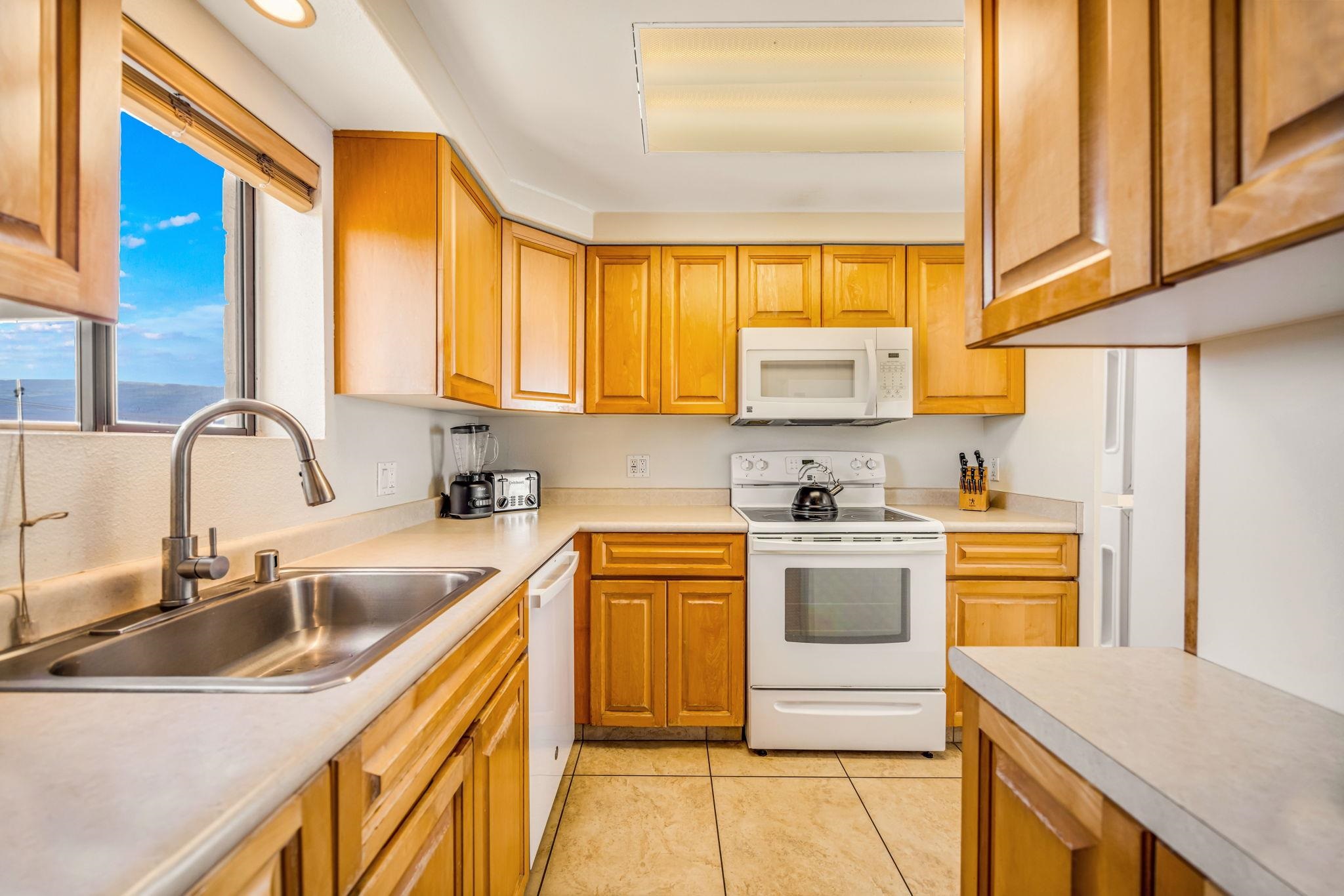 Kihei Beach condo # 410, Kihei, Hawaii - photo 28 of 41