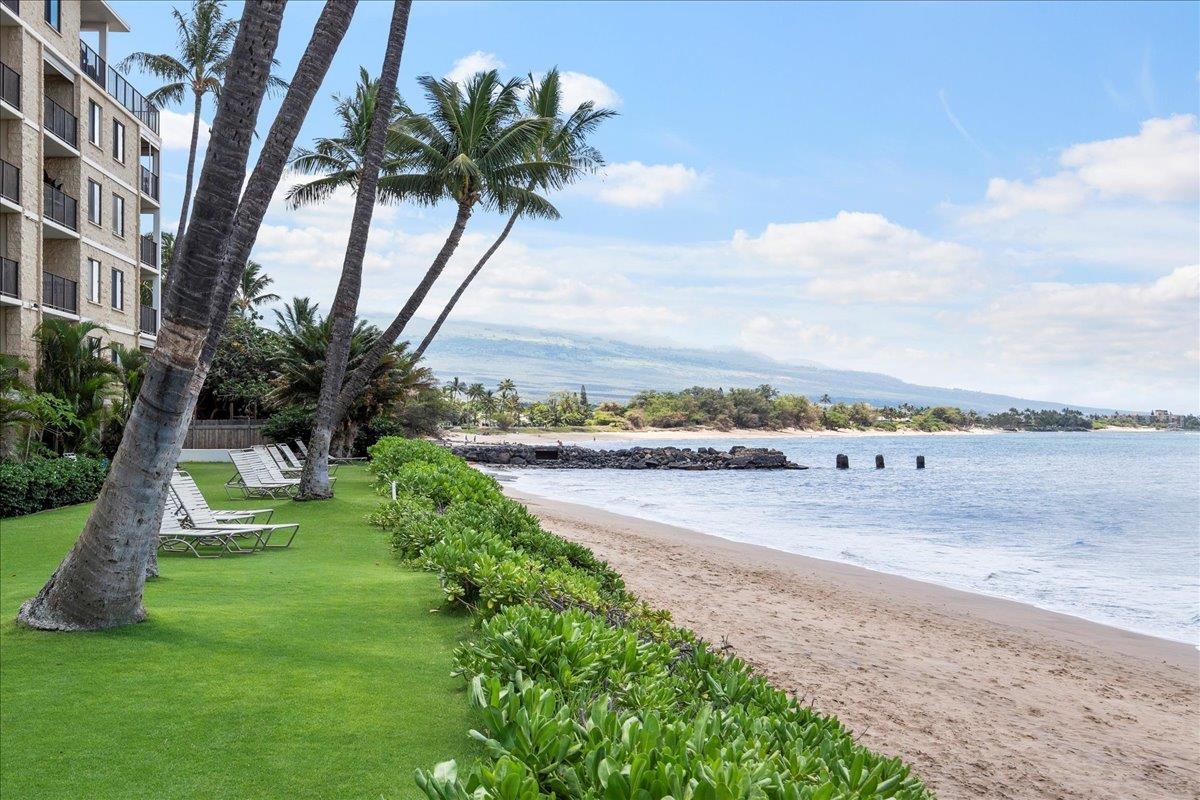 Kihei Beach condo # 602, Kihei, Hawaii - photo 27 of 33