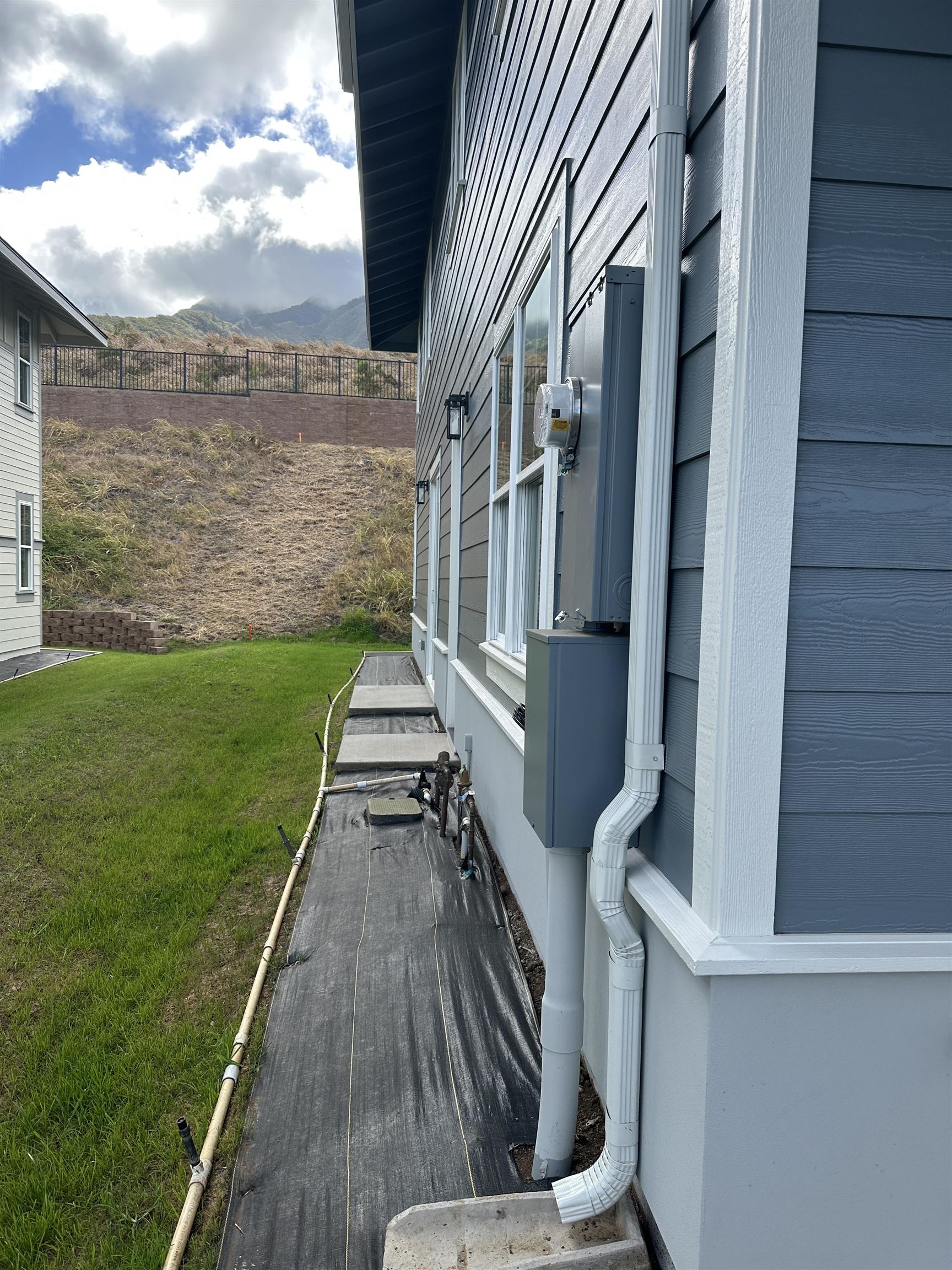 36  Kupaloke St Kehalani, Wailuku home - photo 3 of 22