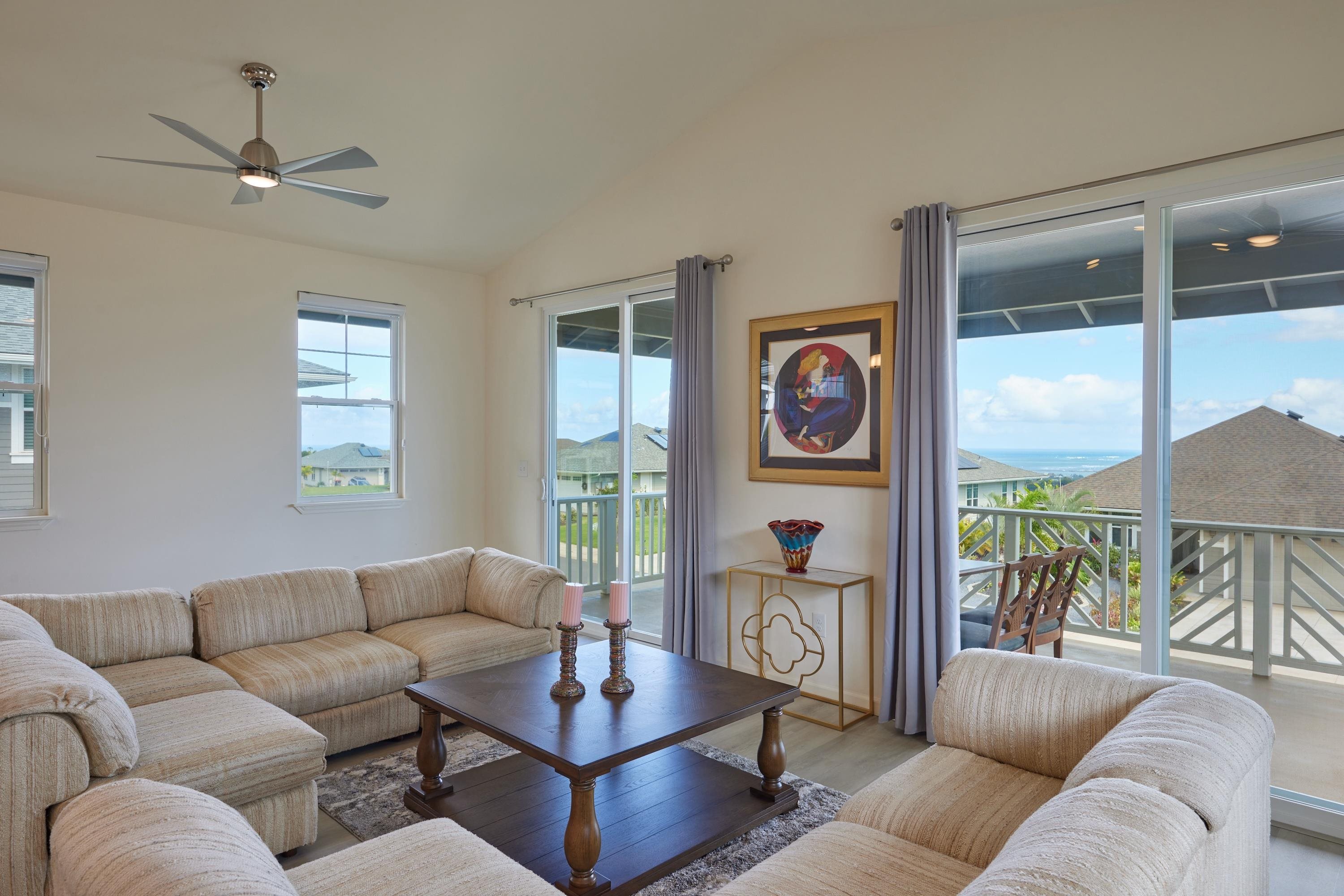 36  Kupaloke St Kehalani, Wailuku home - photo 3 of 28