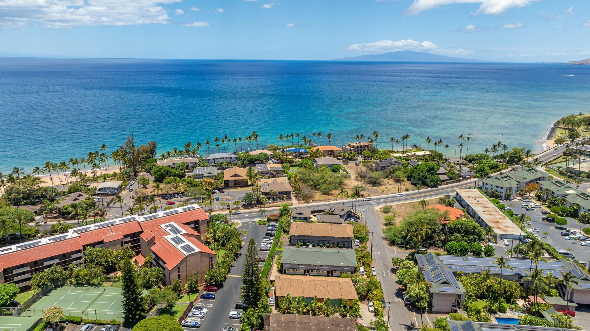 Kalama Gardens condo # 2, Kihei, Hawaii - photo 31 of 37