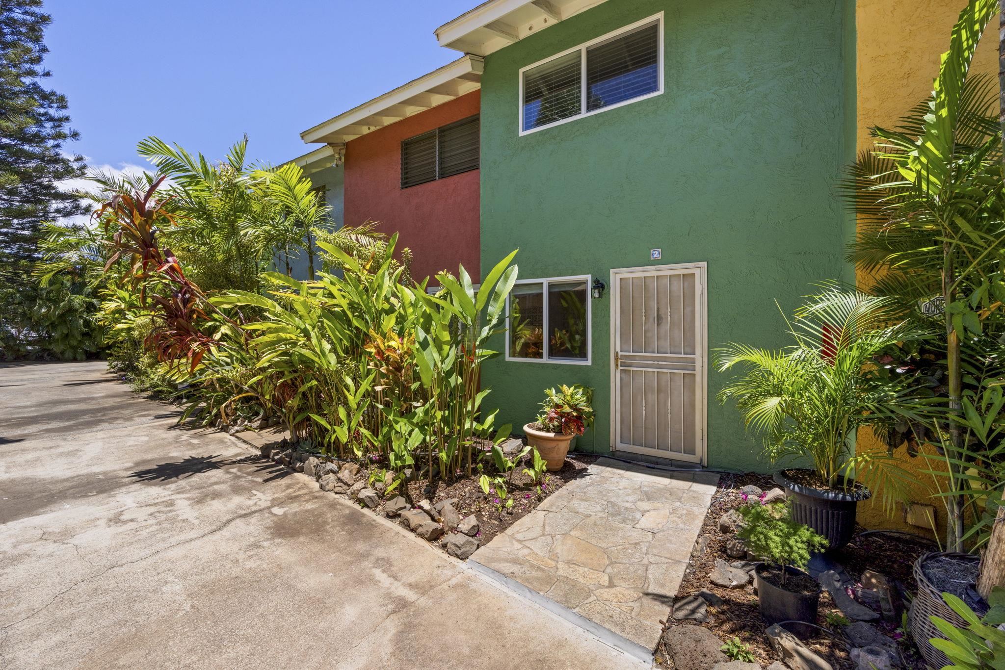 Kalama Gardens condo # 2, Kihei, Hawaii - photo 33 of 37