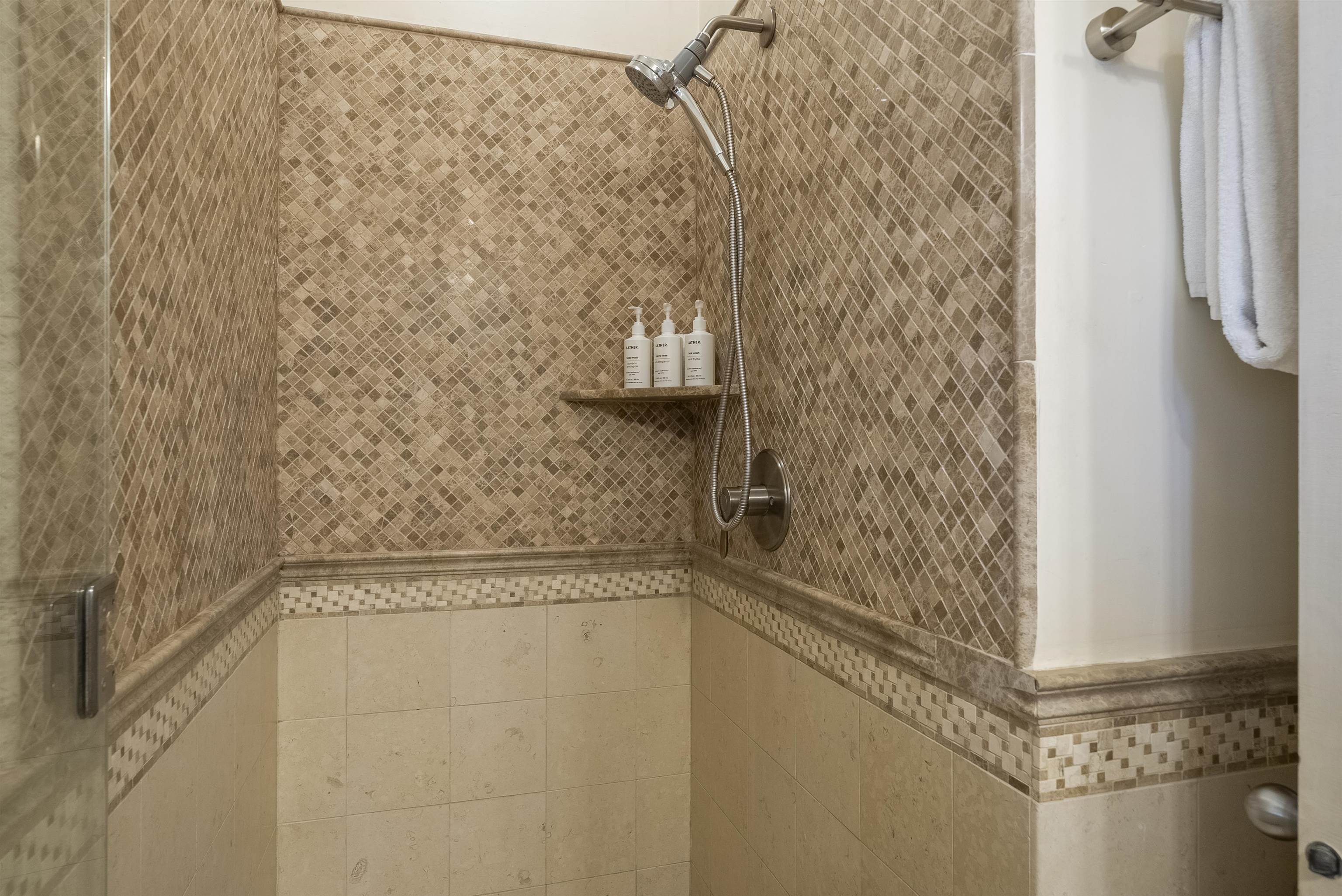 Wailea Elua I A condo # 2012, Kihei, Hawaii - photo 19 of 31