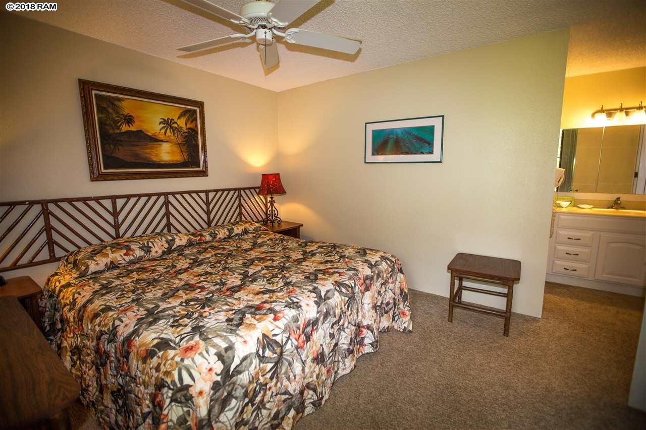 Paki Maui I II condo # 105, Lahaina, Hawaii - photo 12 of 23