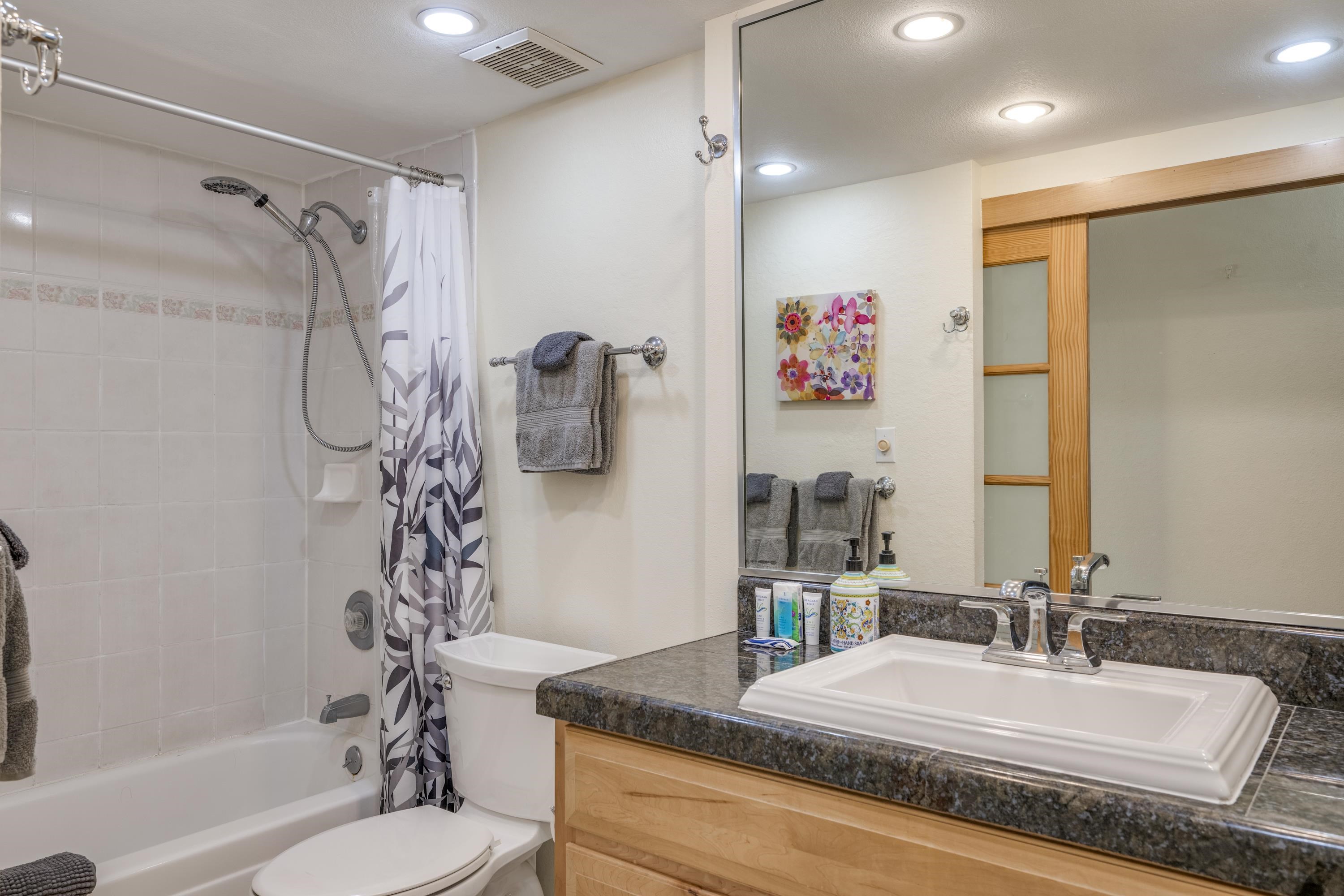 Paki Maui I II condo # 418, Lahaina, Hawaii - photo 19 of 35