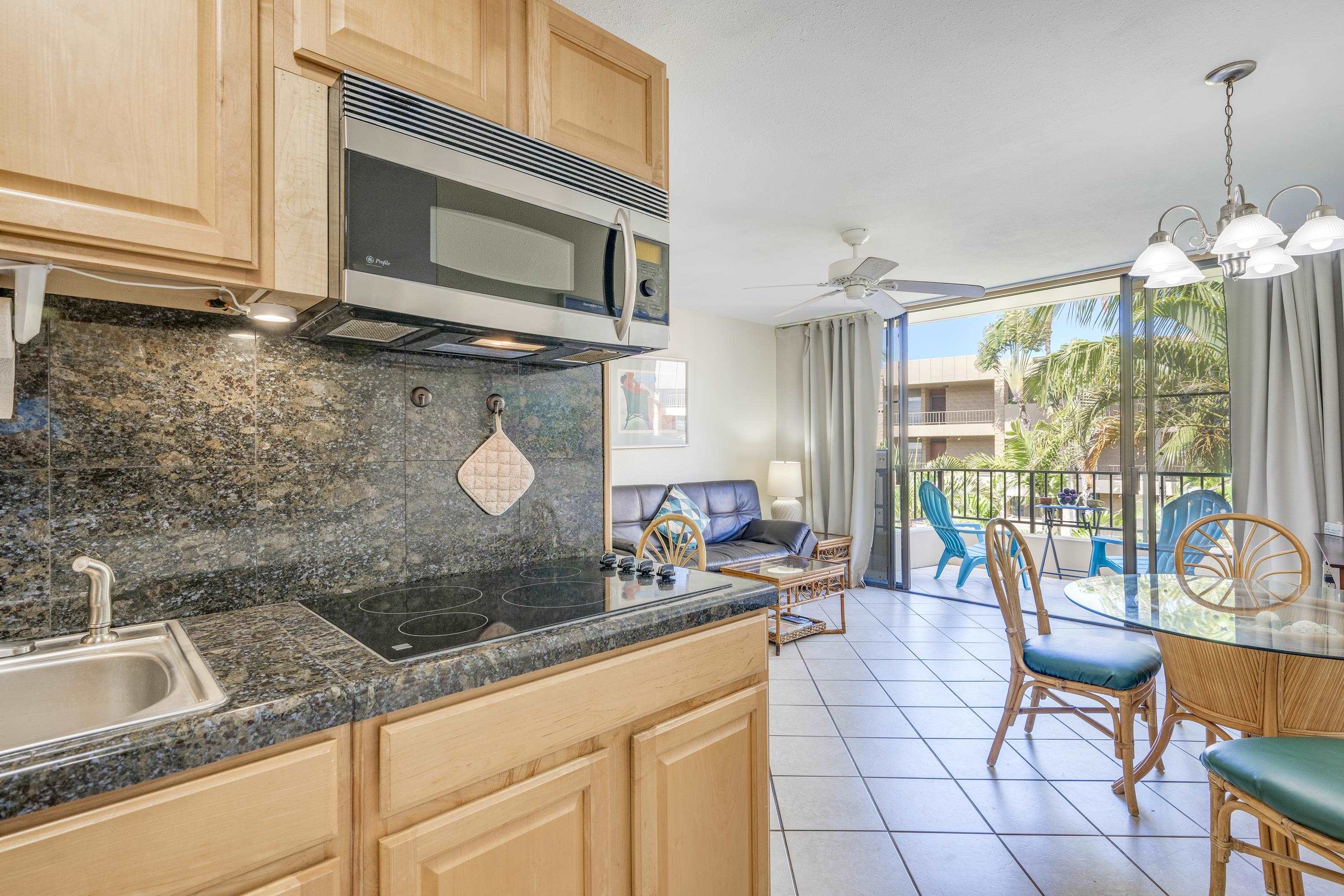 Paki Maui I II condo # 418, Lahaina, Hawaii - photo 7 of 35