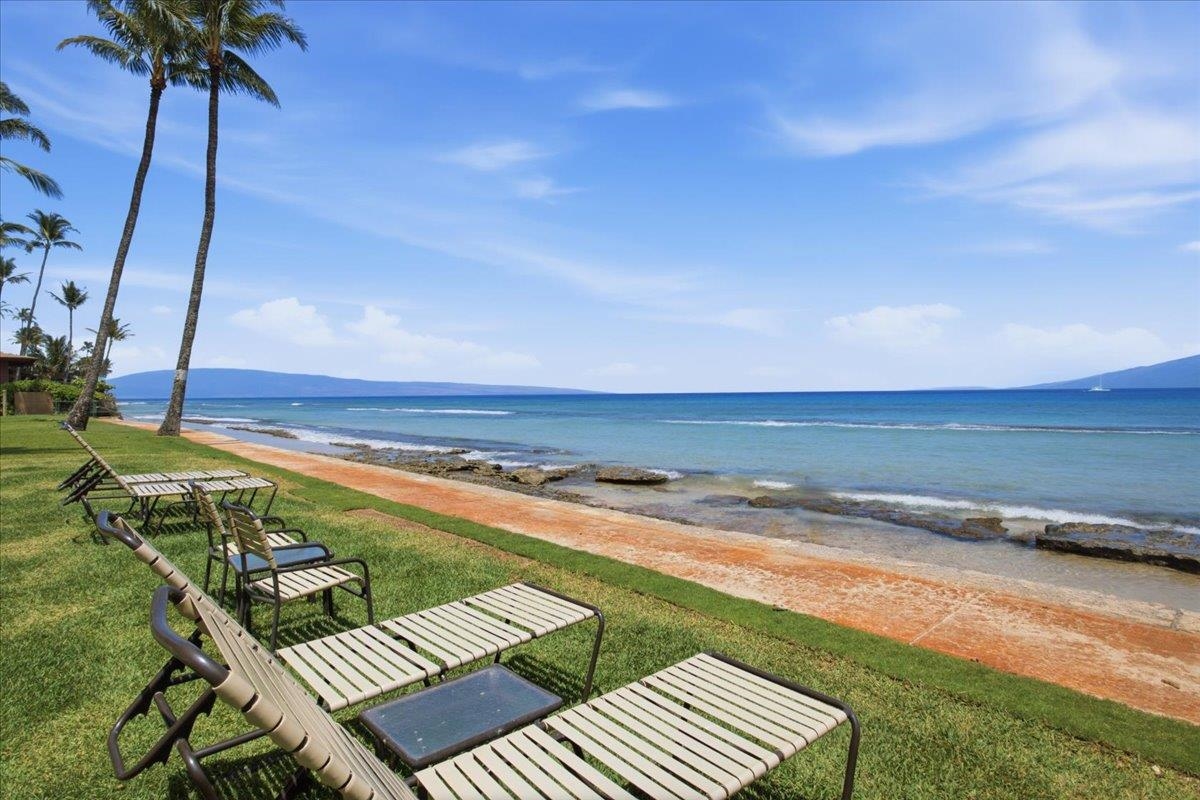 Paki Maui I II condo # 120, Lahaina, Hawaii - photo 36 of 50