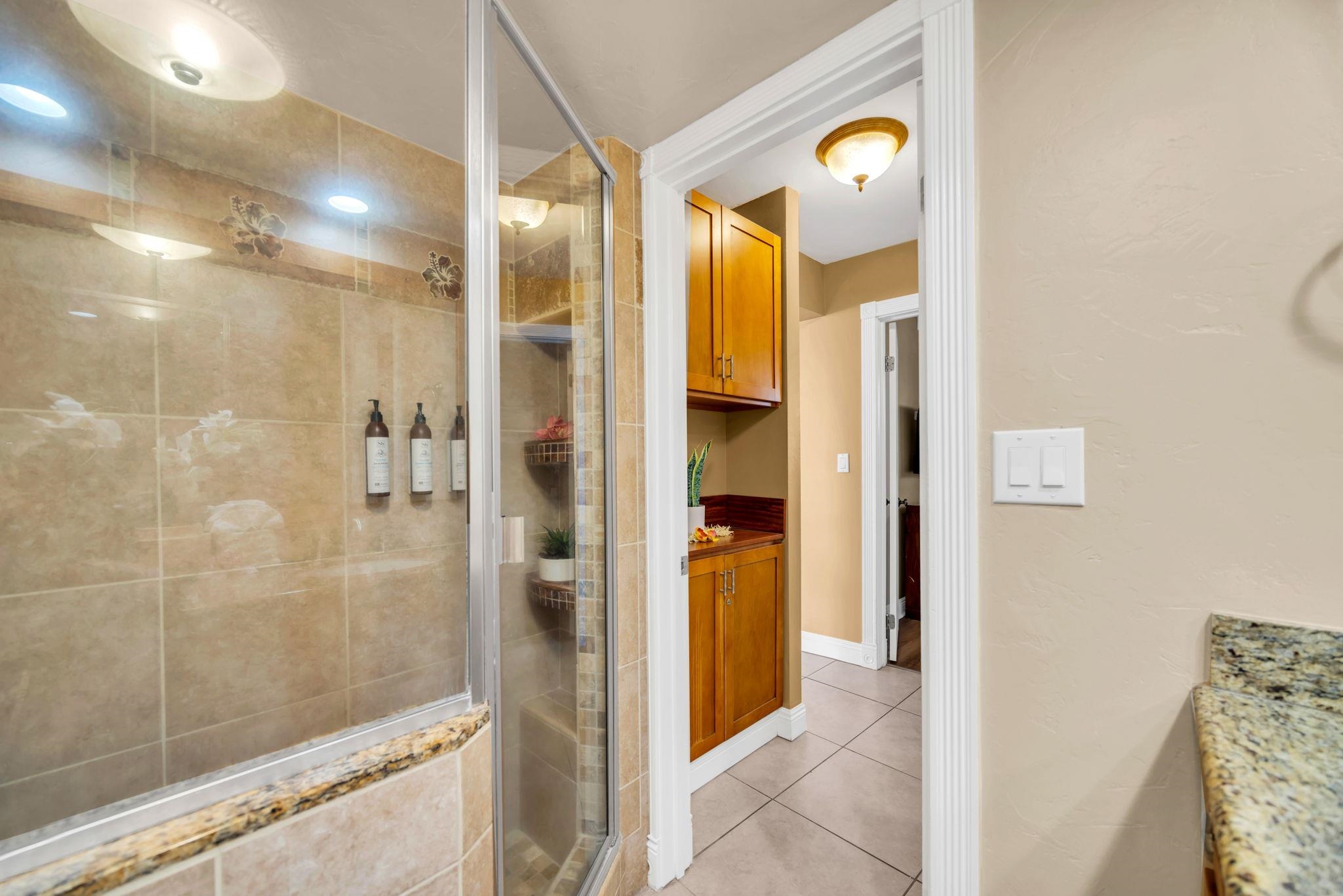 Paki Maui III condo # 222, Lahaina, Hawaii - photo 13 of 50