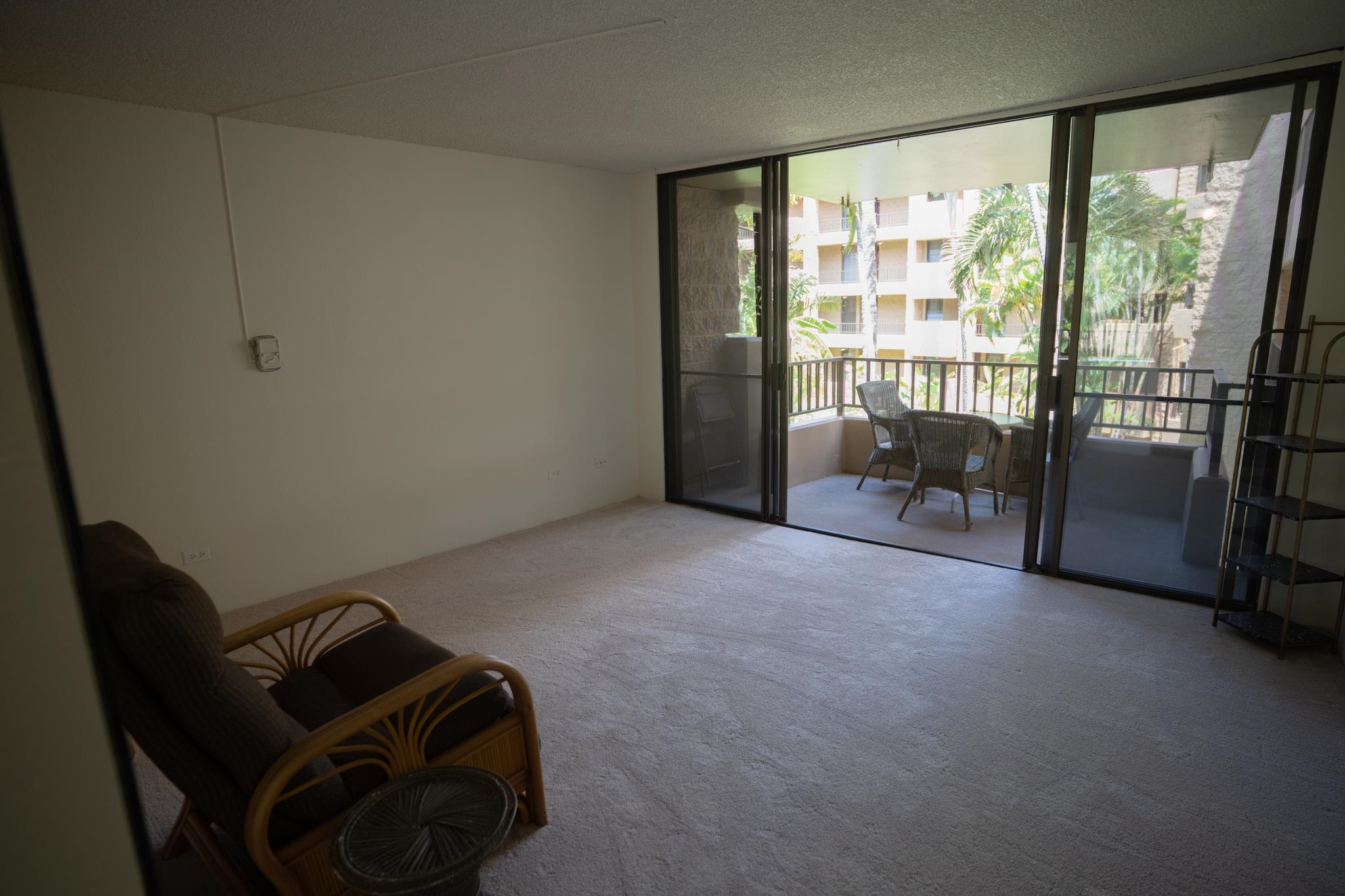 Paki Maui I II condo # 320, Lahaina, Hawaii - photo 17 of 43