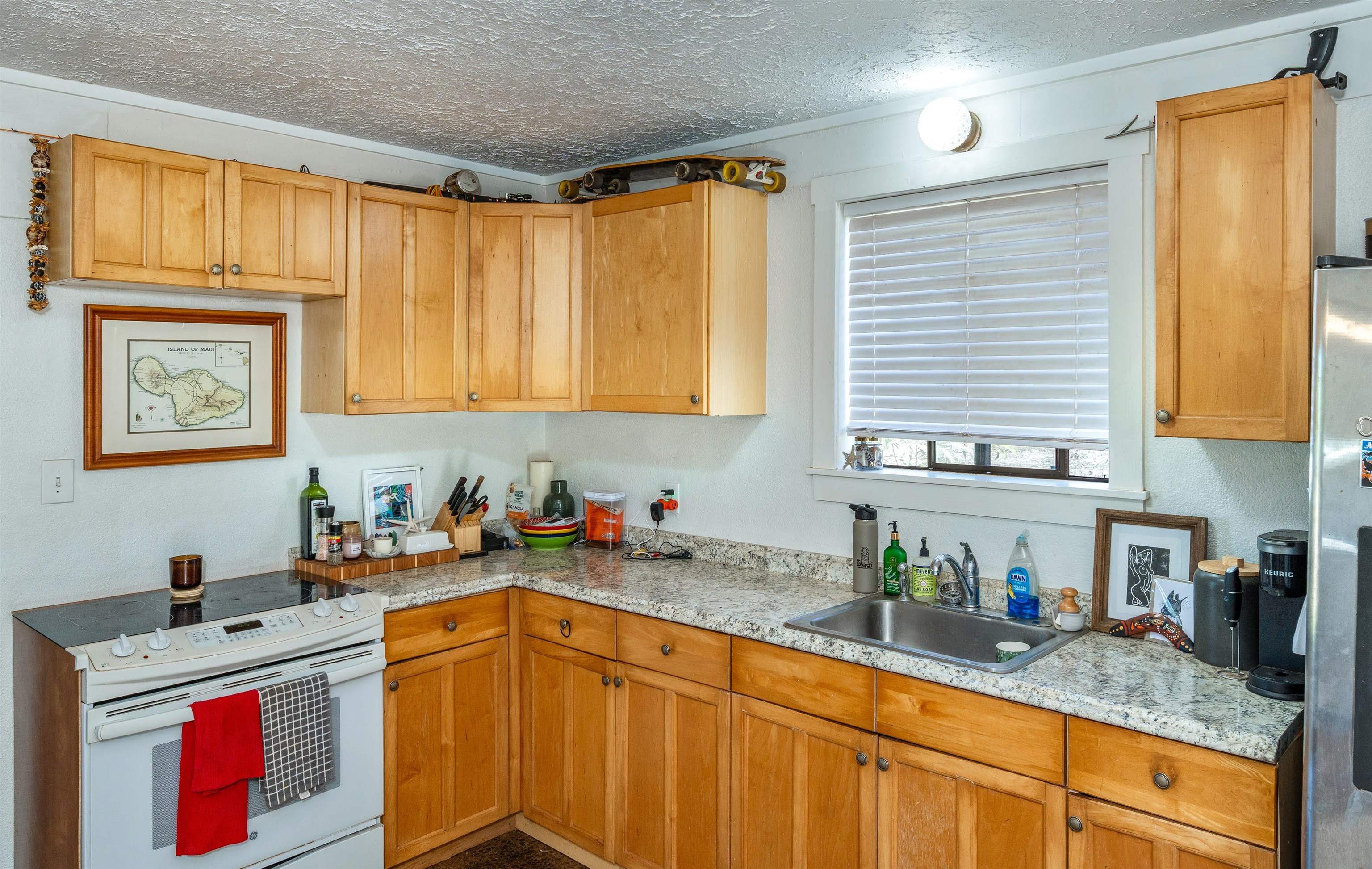 362  Oe St , Kihei home - photo 5 of 35