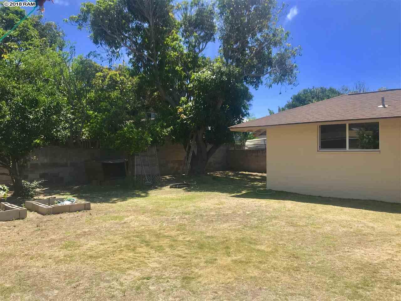 363  S Lehua St , Kahului home - photo 16 of 21