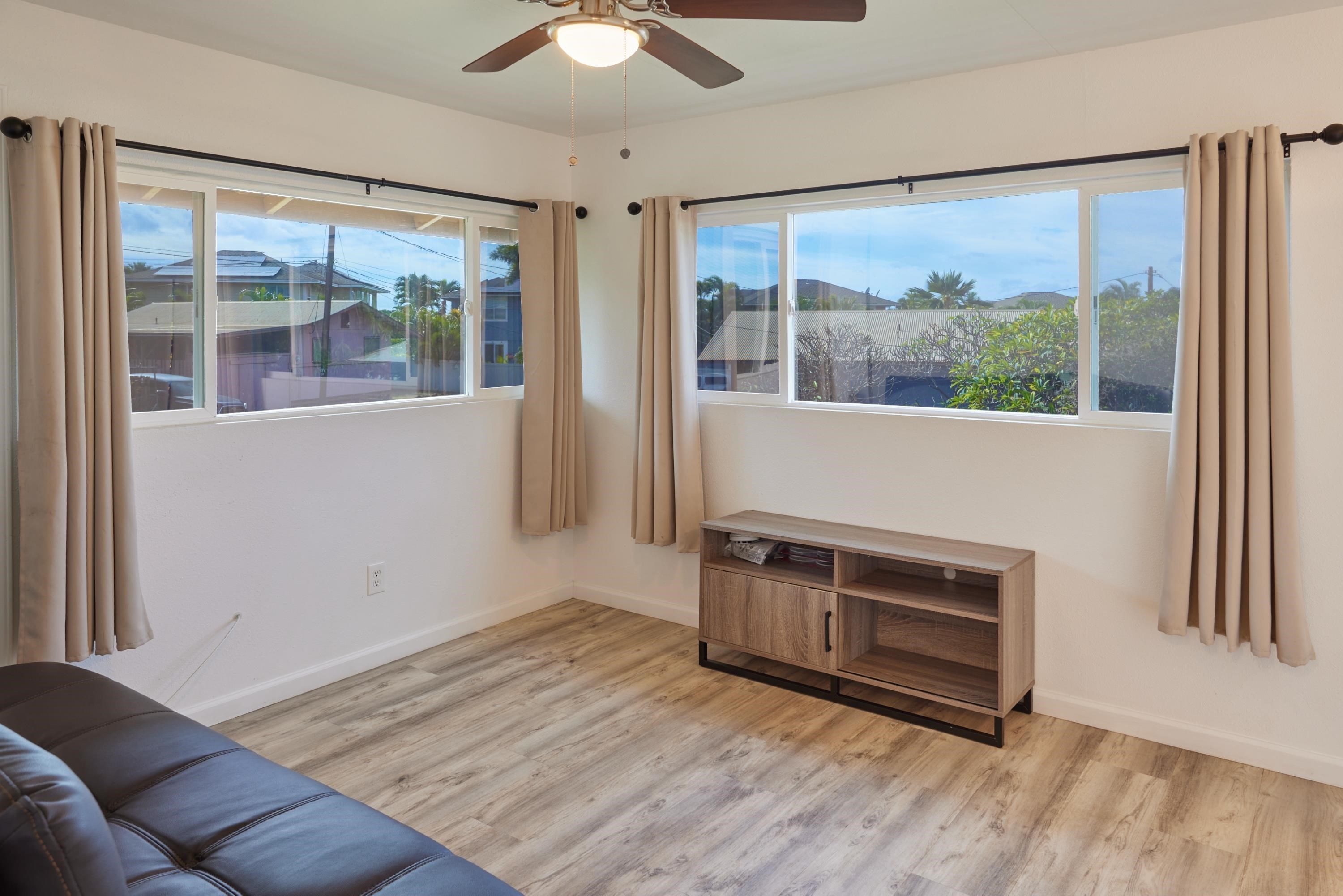 364  Auhana Rd , Kihei home - photo 4 of 17