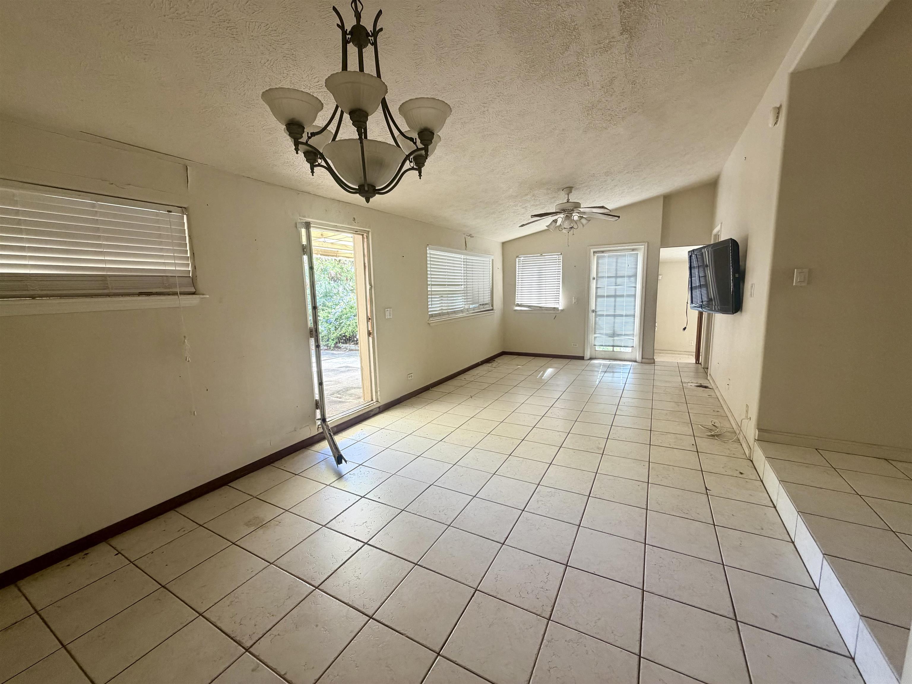364  Liholiho St Old Sandhills, Wailuku home - photo 13 of 23