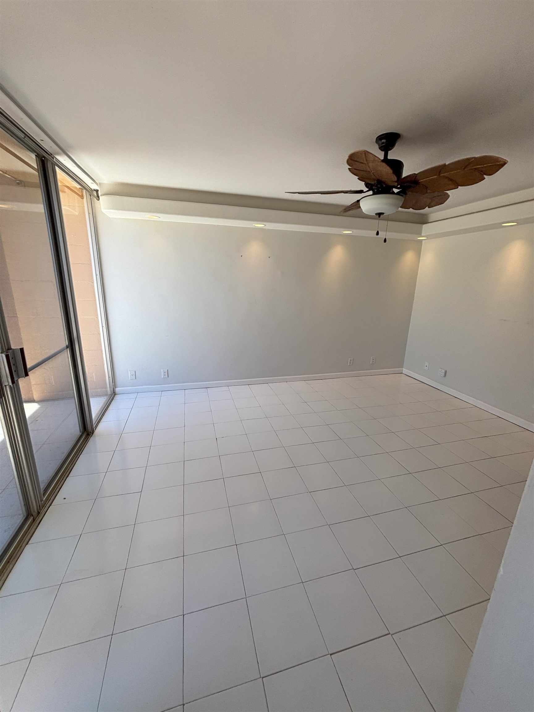 Honokowai East condo # 101, Lahaina, Hawaii - photo 3 of 15