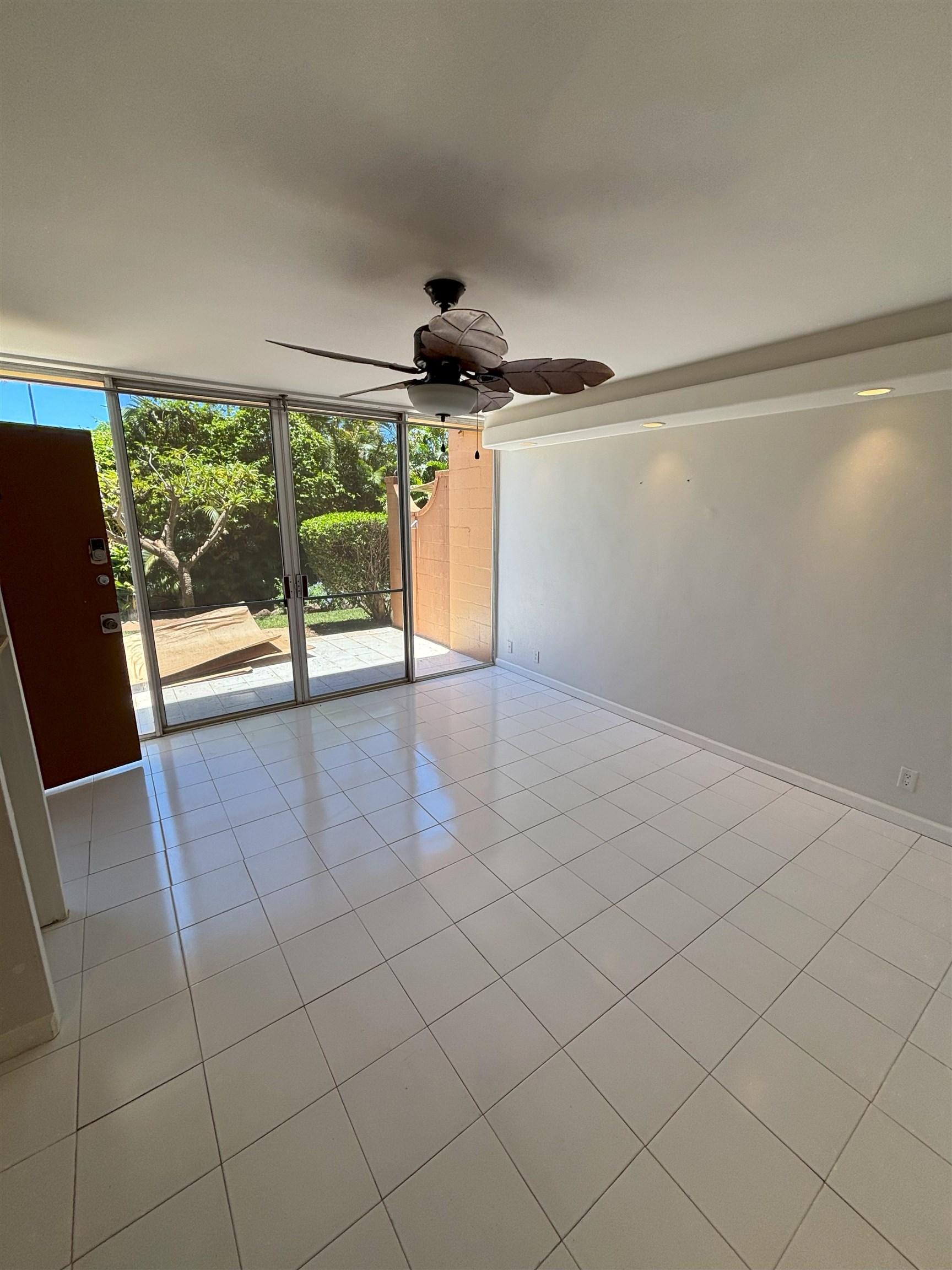 Honokowai East condo # 101, Lahaina, Hawaii - photo 4 of 15