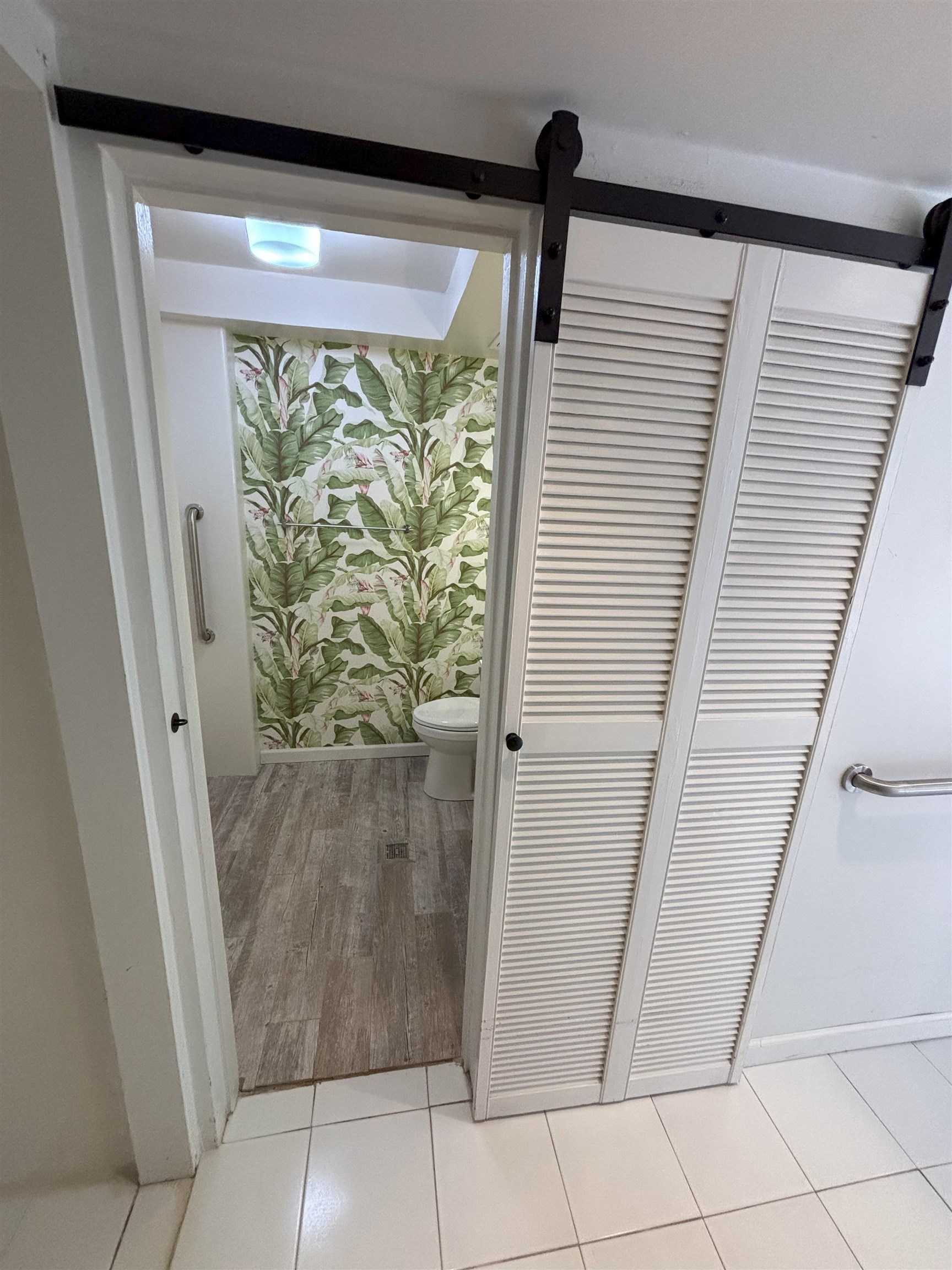 Honokowai East condo # 101, Lahaina, Hawaii - photo 5 of 15