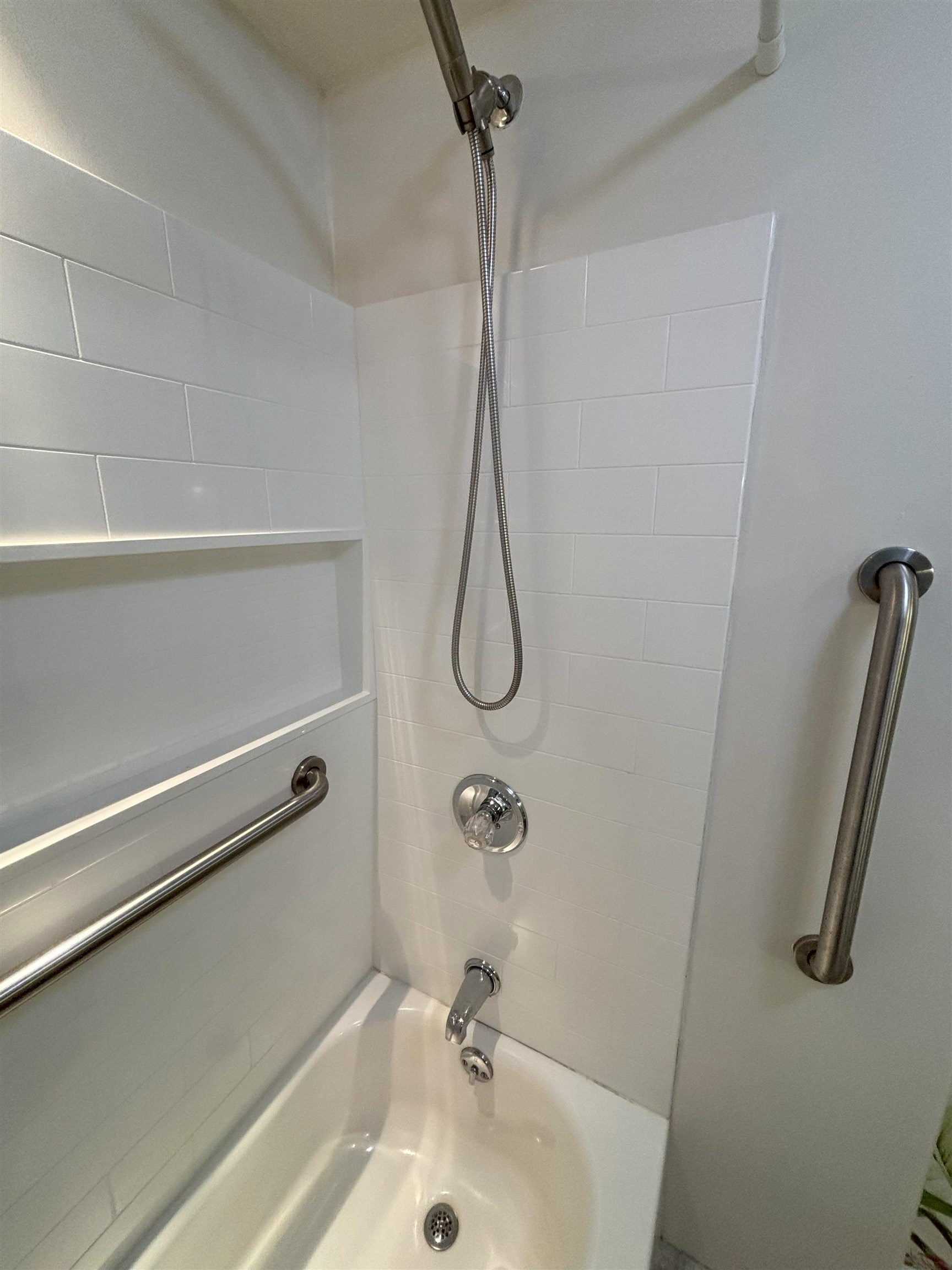 Honokowai East condo # 101, Lahaina, Hawaii - photo 9 of 15