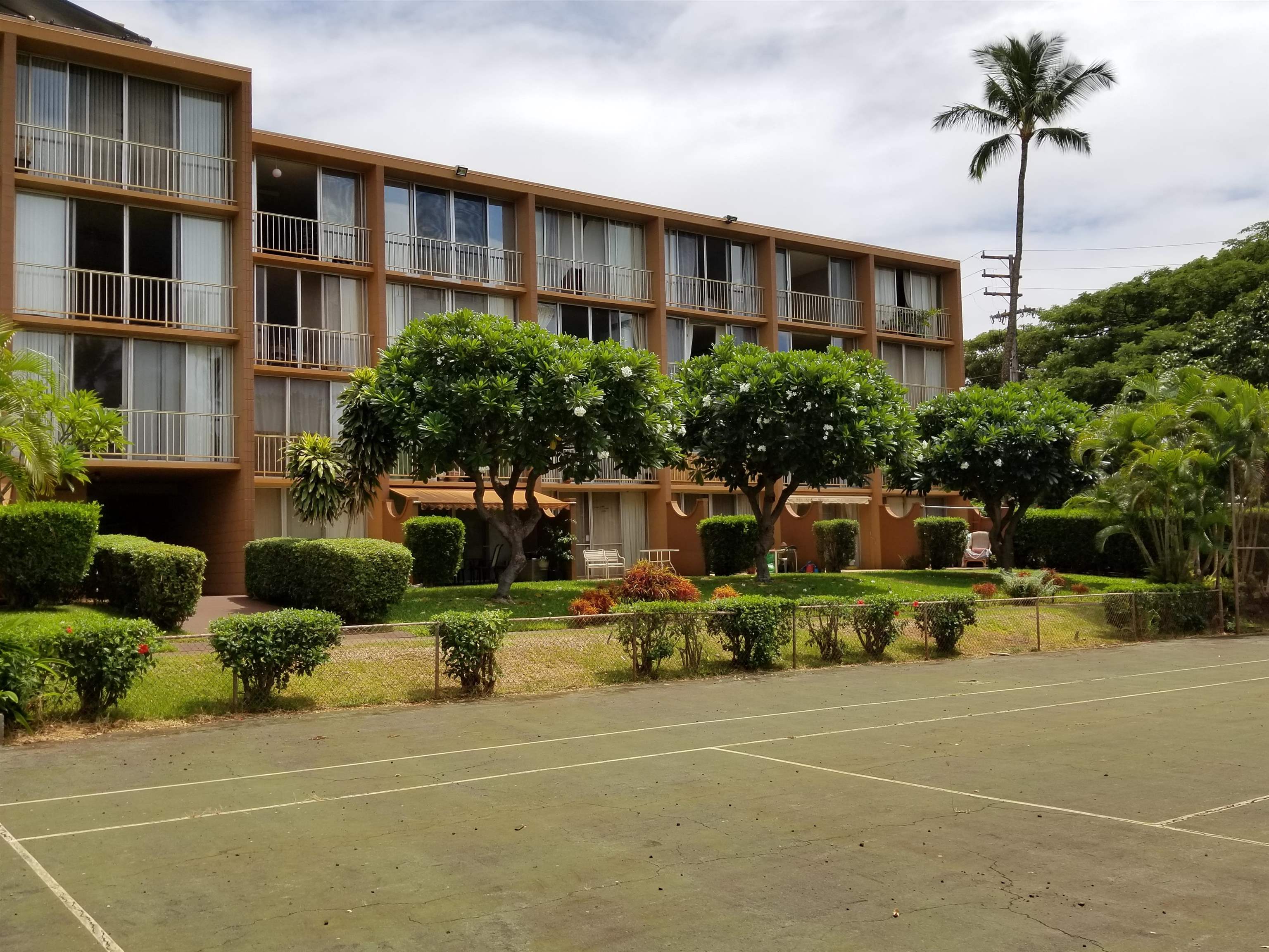 Honokowai East condo # 103, Lahaina, Hawaii - photo 9 of 19