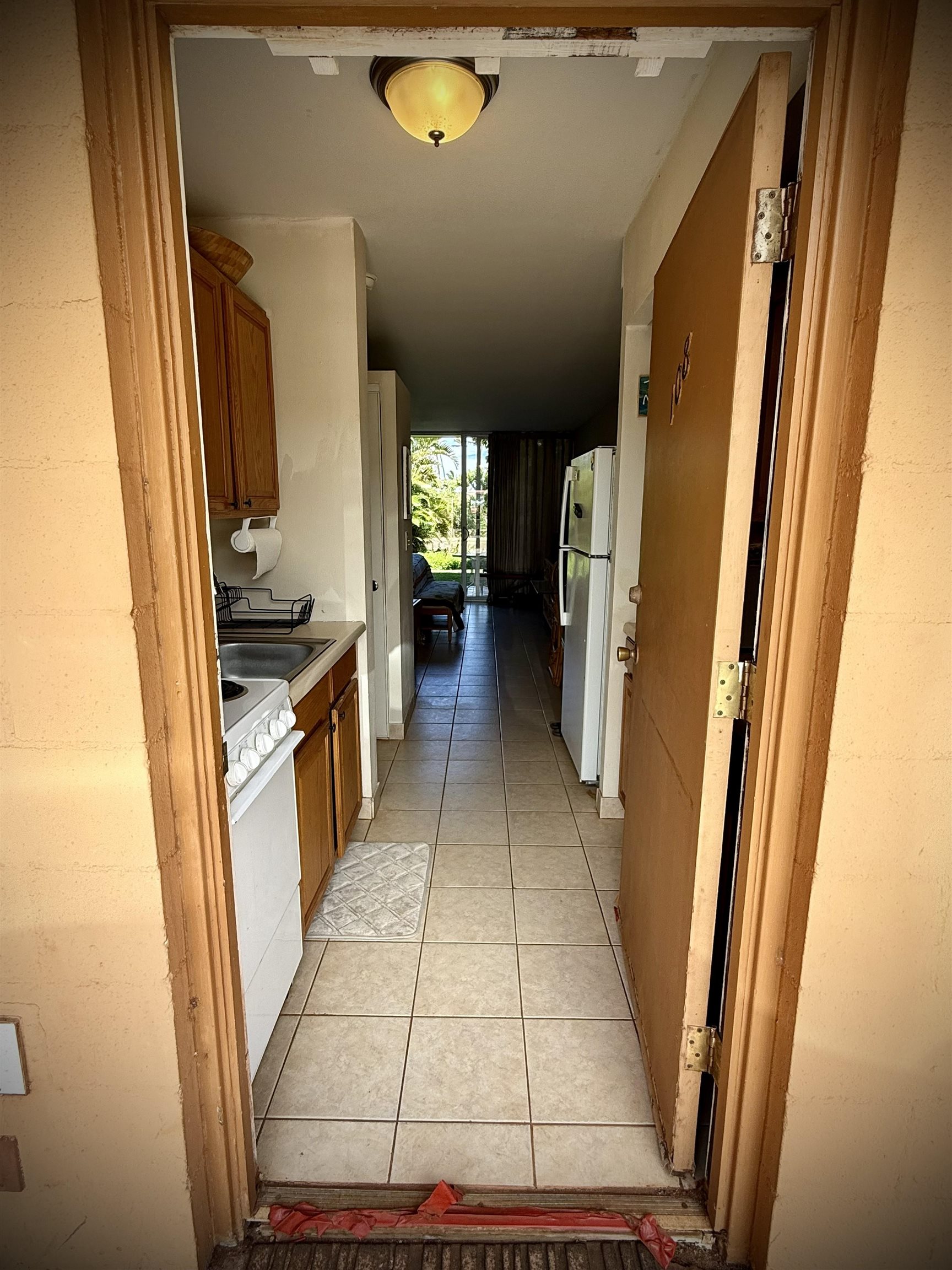 Honokowai East condo # 108, Lahaina, Hawaii - photo 11 of 18