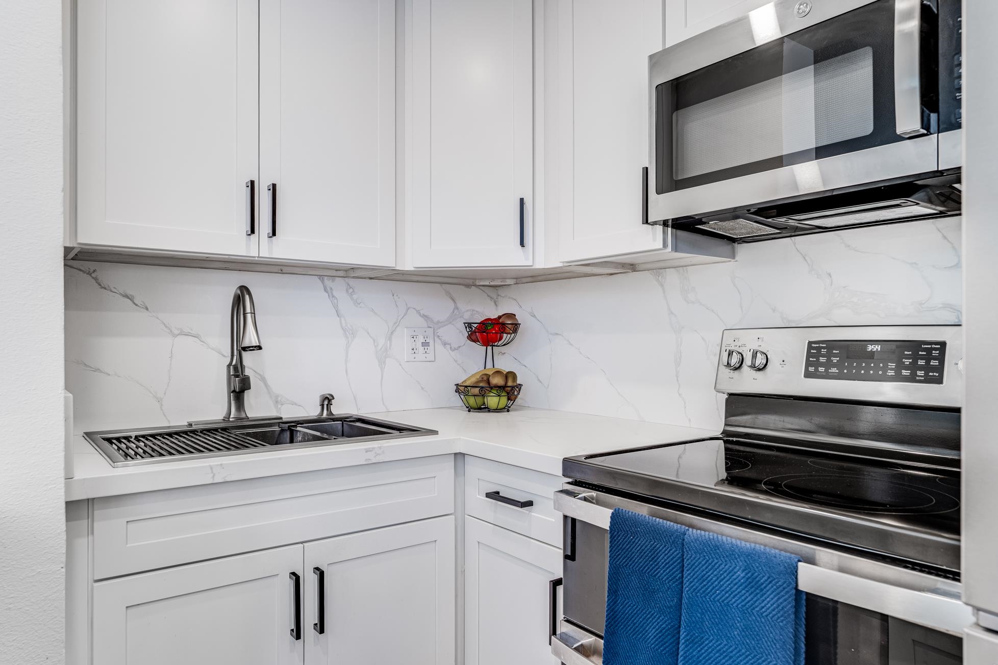 Honokowai East condo # 112, Lahaina, Hawaii - photo 7 of 48