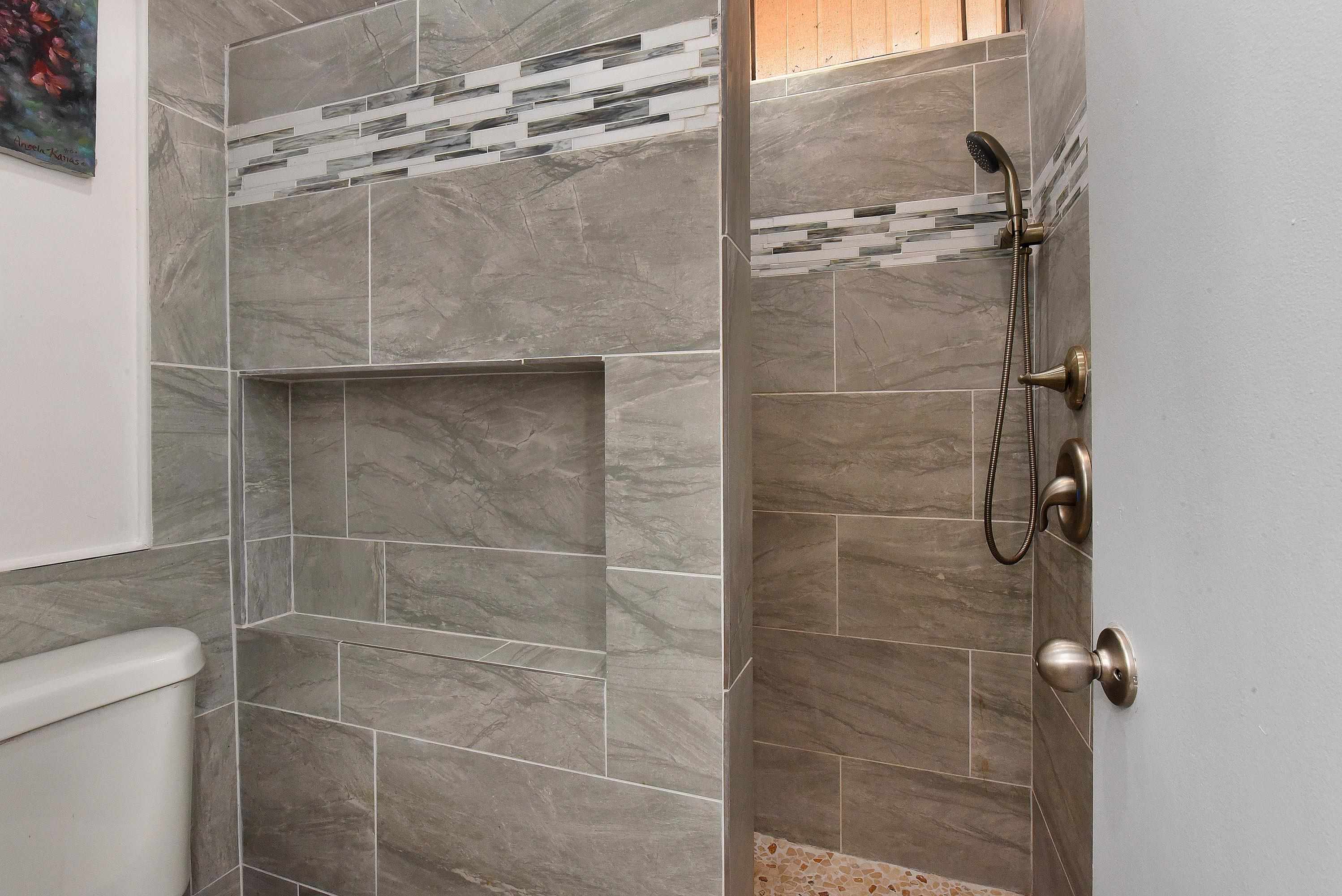 Honokowai East condo # 302, Lahaina, Hawaii - photo 4 of 27