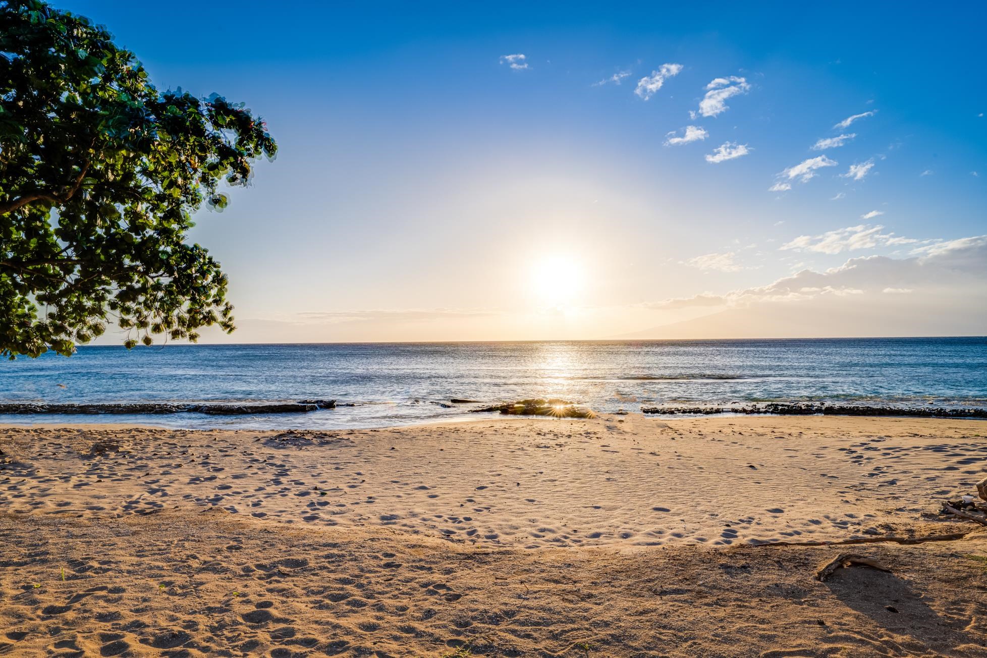 Honokowai East condo # 403, Lahaina, Hawaii - photo 31 of 41