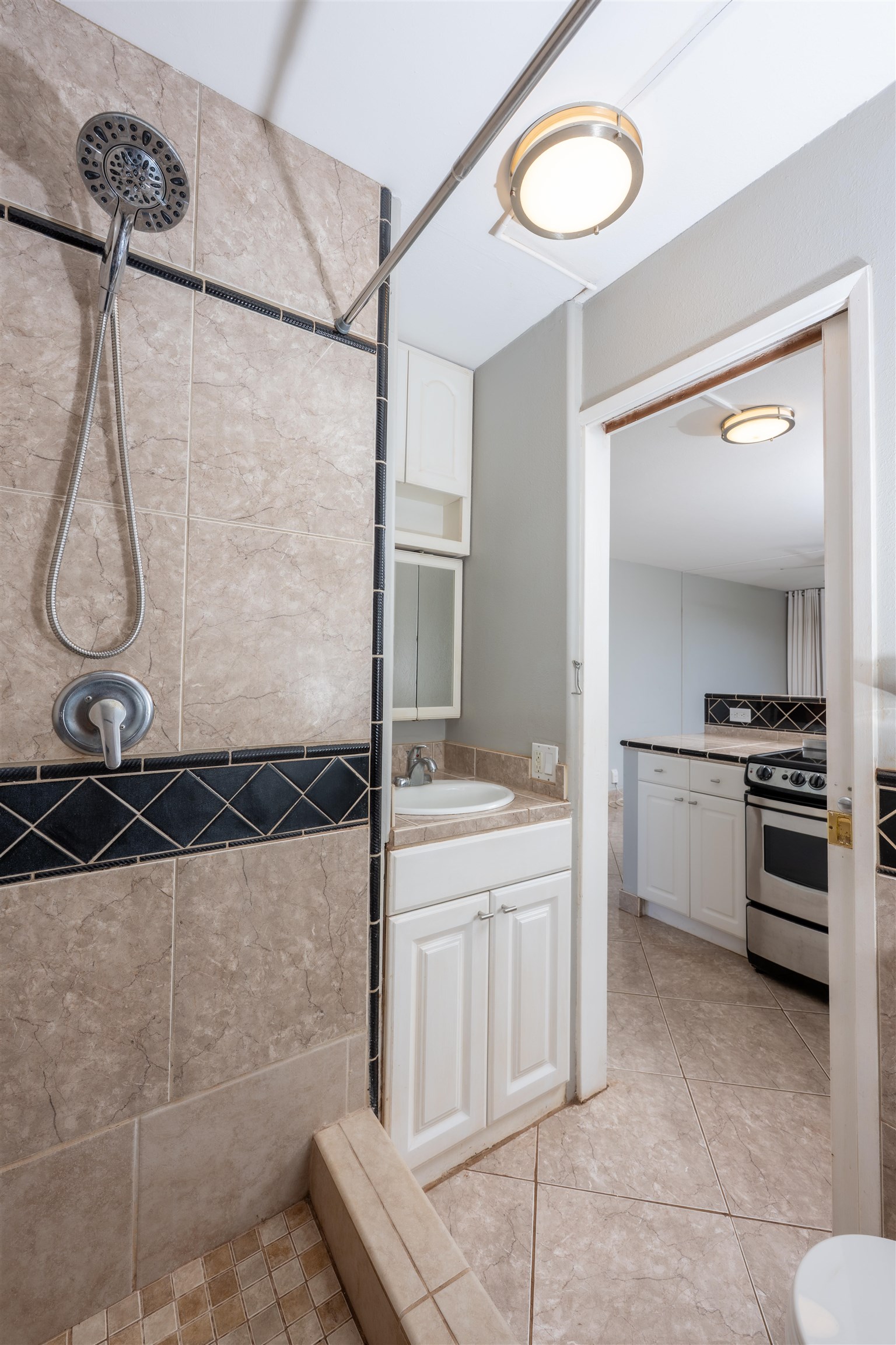 Honokowai East condo # 411, Lahaina, Hawaii - photo 24 of 41