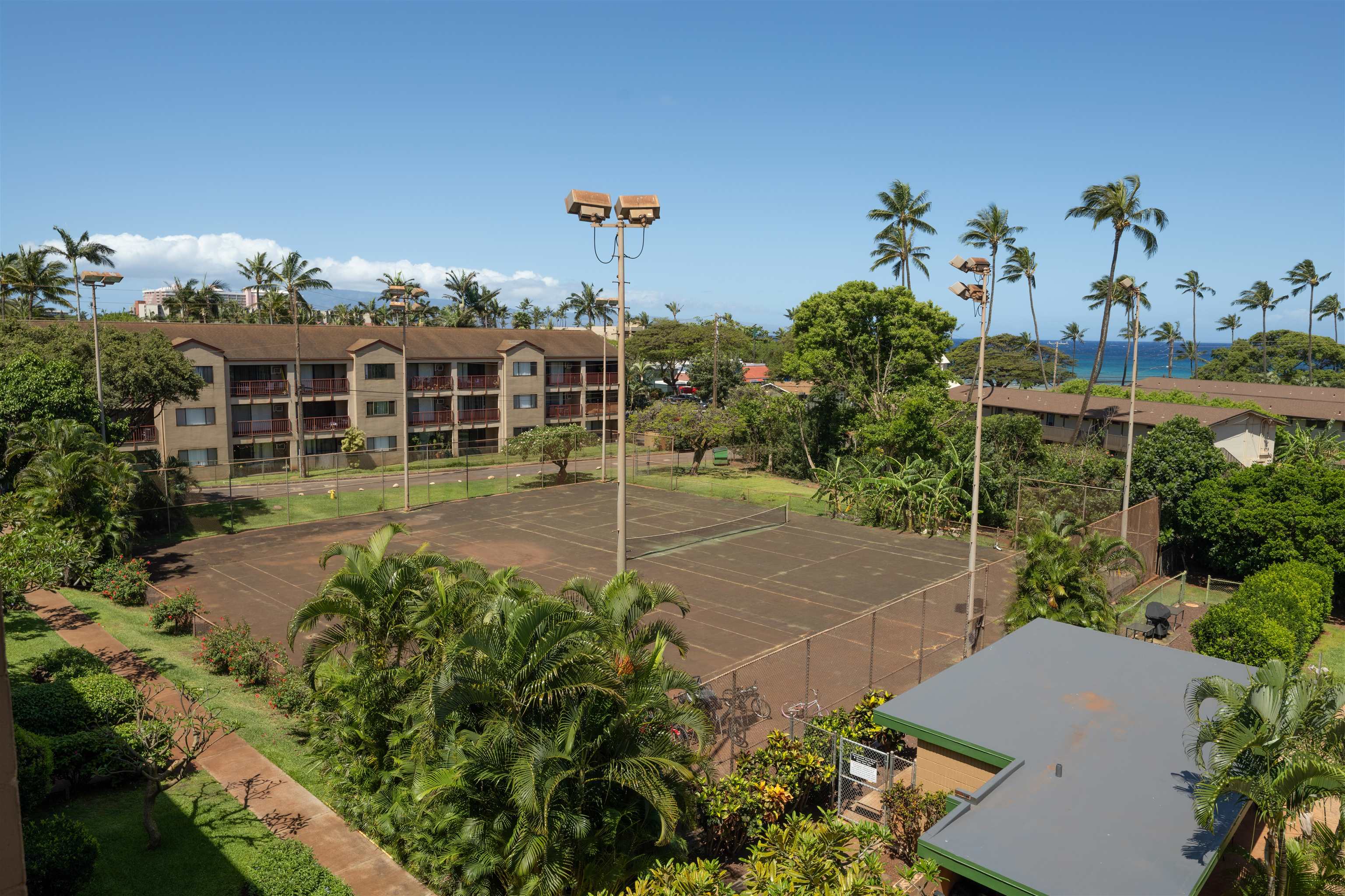Honokowai East condo # 411, Lahaina, Hawaii - photo 38 of 41