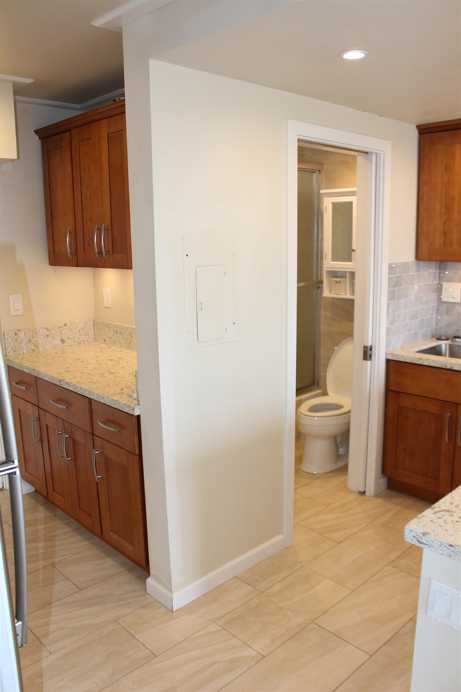 condo # 404, Lahaina, Hawaii - photo 4 of 10