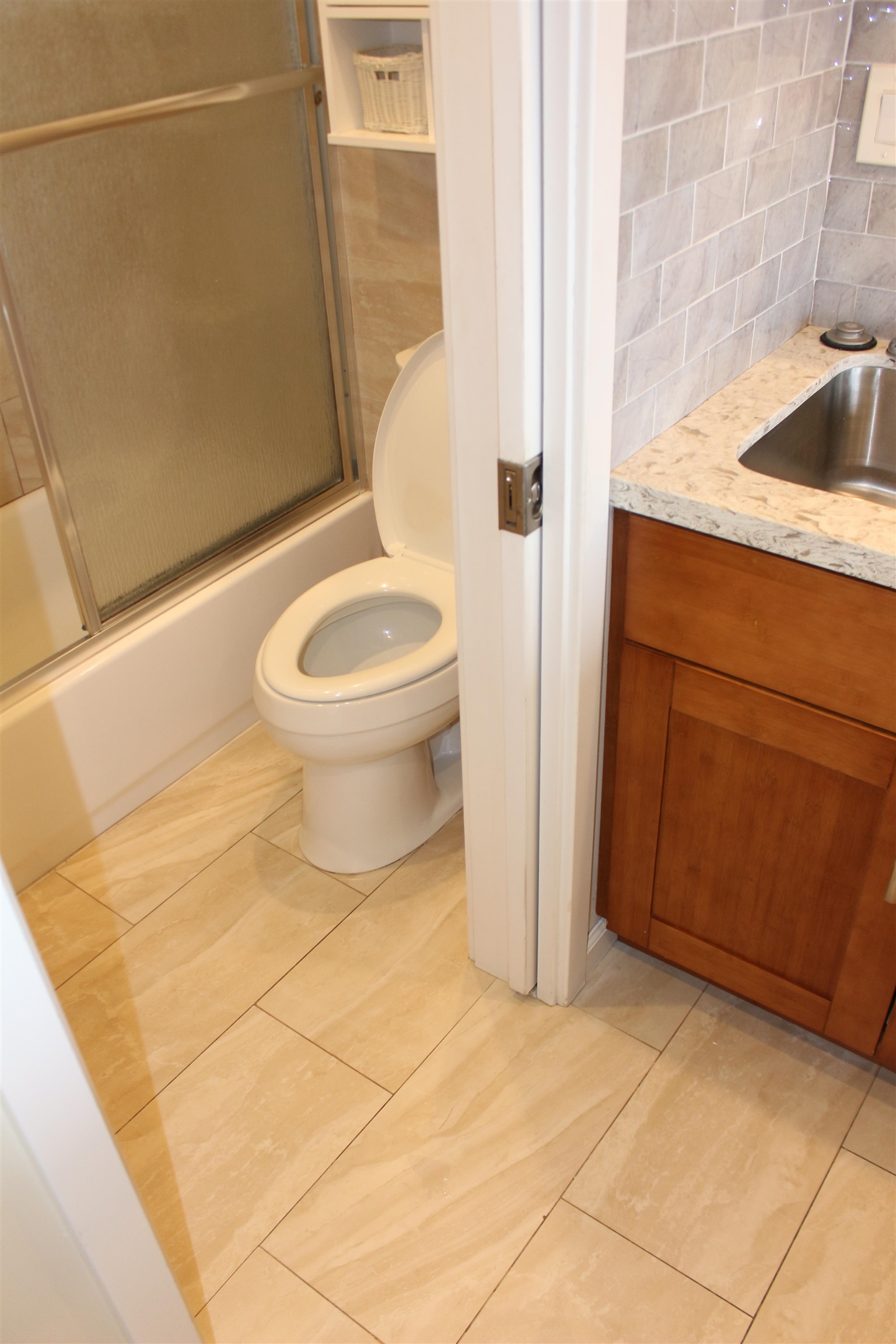 condo # 404, Lahaina, Hawaii - photo 9 of 10