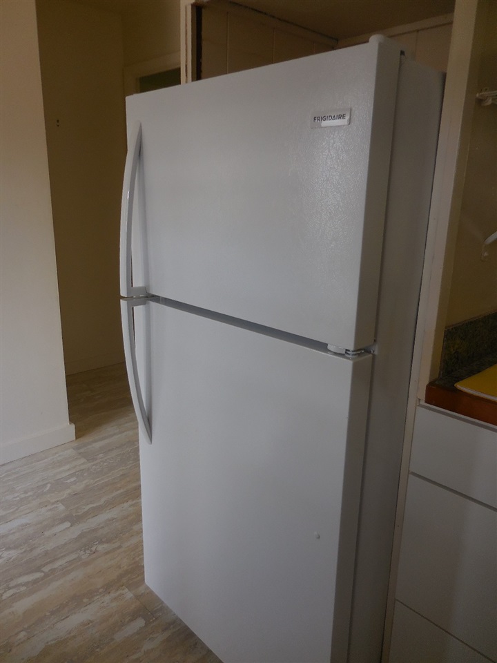 Honokowai Palms condo # A10, Lahaina, Hawaii - photo 8 of 17