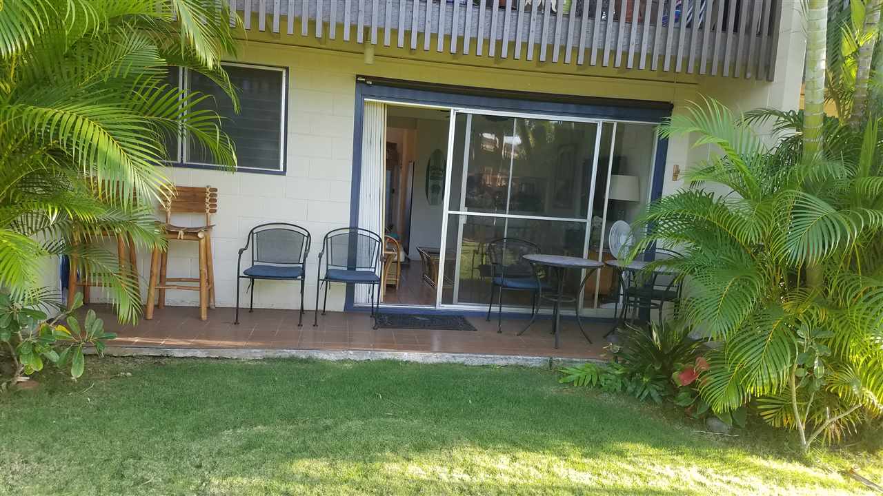 Honokowai Palms condo # A4, Lahaina, Hawaii - photo 14 of 17