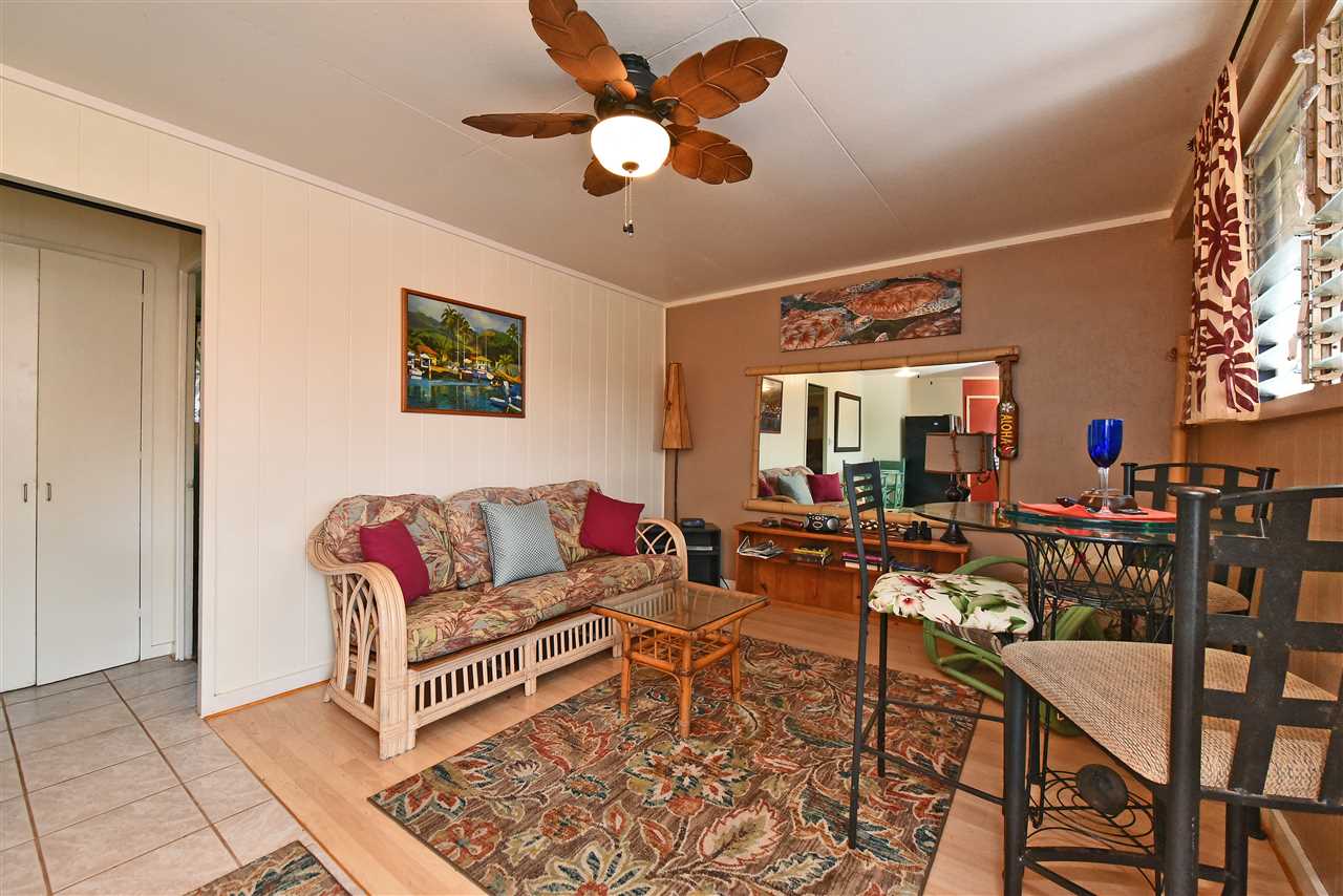 Honokowai Palms condo # B6, Lahaina, Hawaii - photo 6 of 30