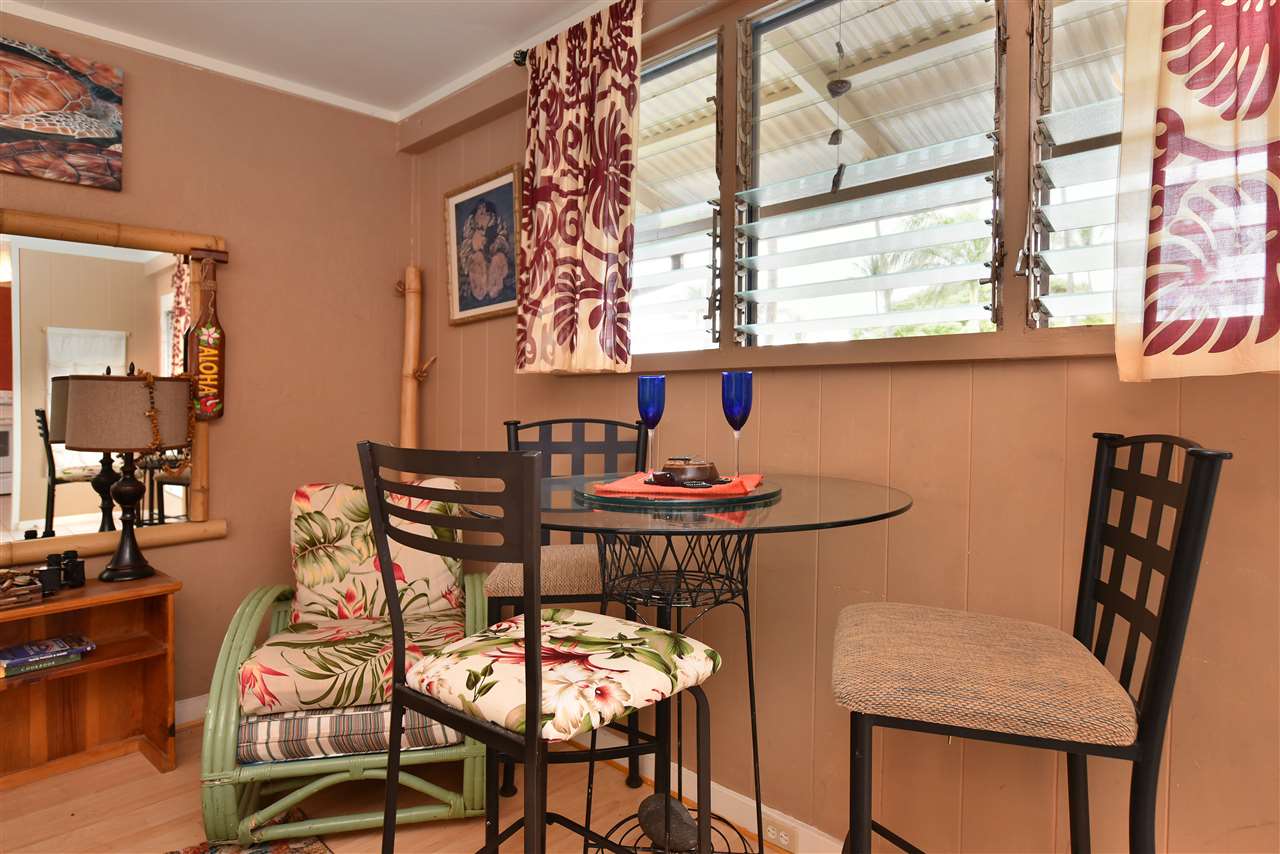 Honokowai Palms condo # B6, Lahaina, Hawaii - photo 9 of 30