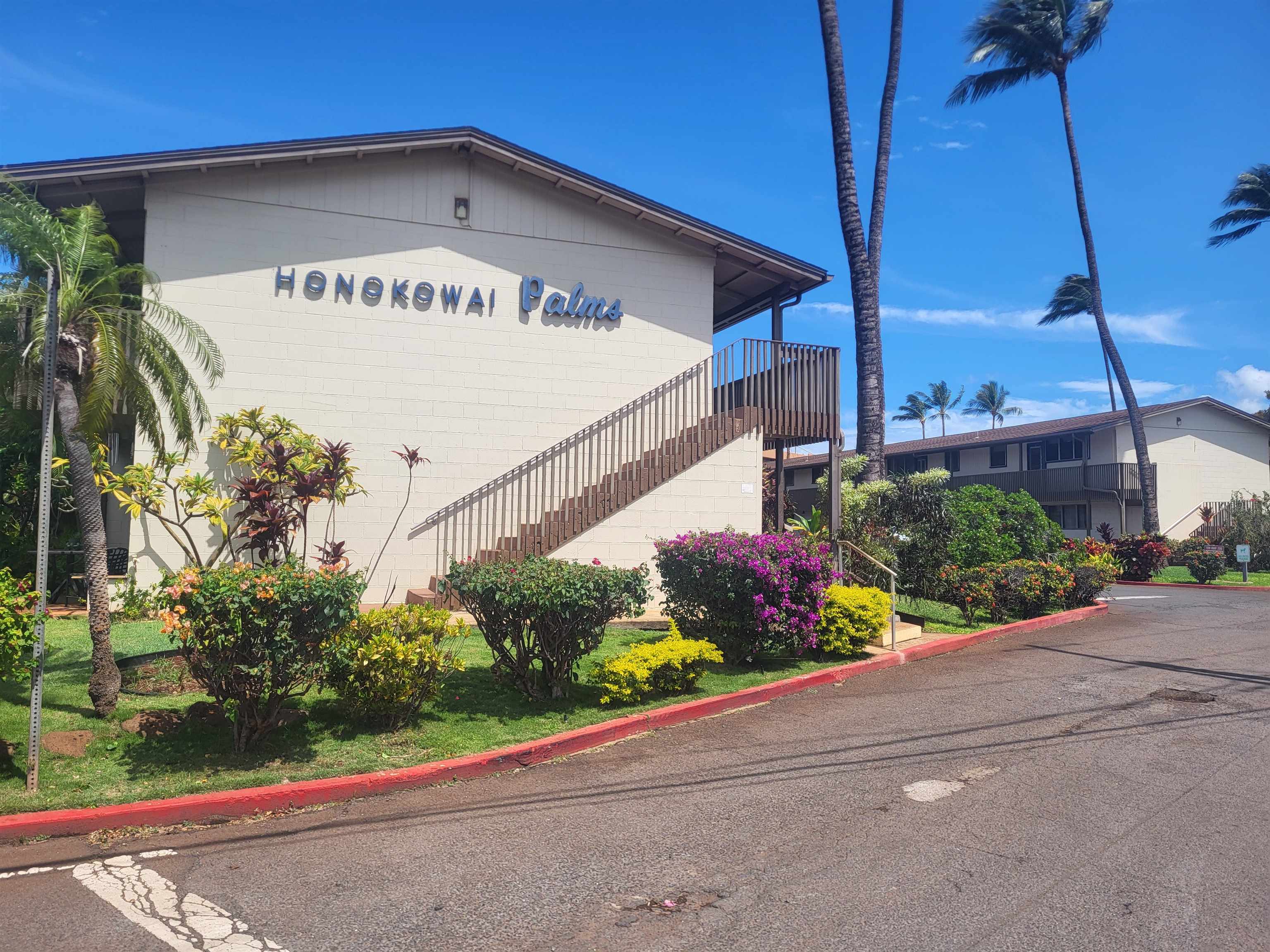 Honokowai Palms condo # B 6, Lahaina, Hawaii - photo 2 of 33