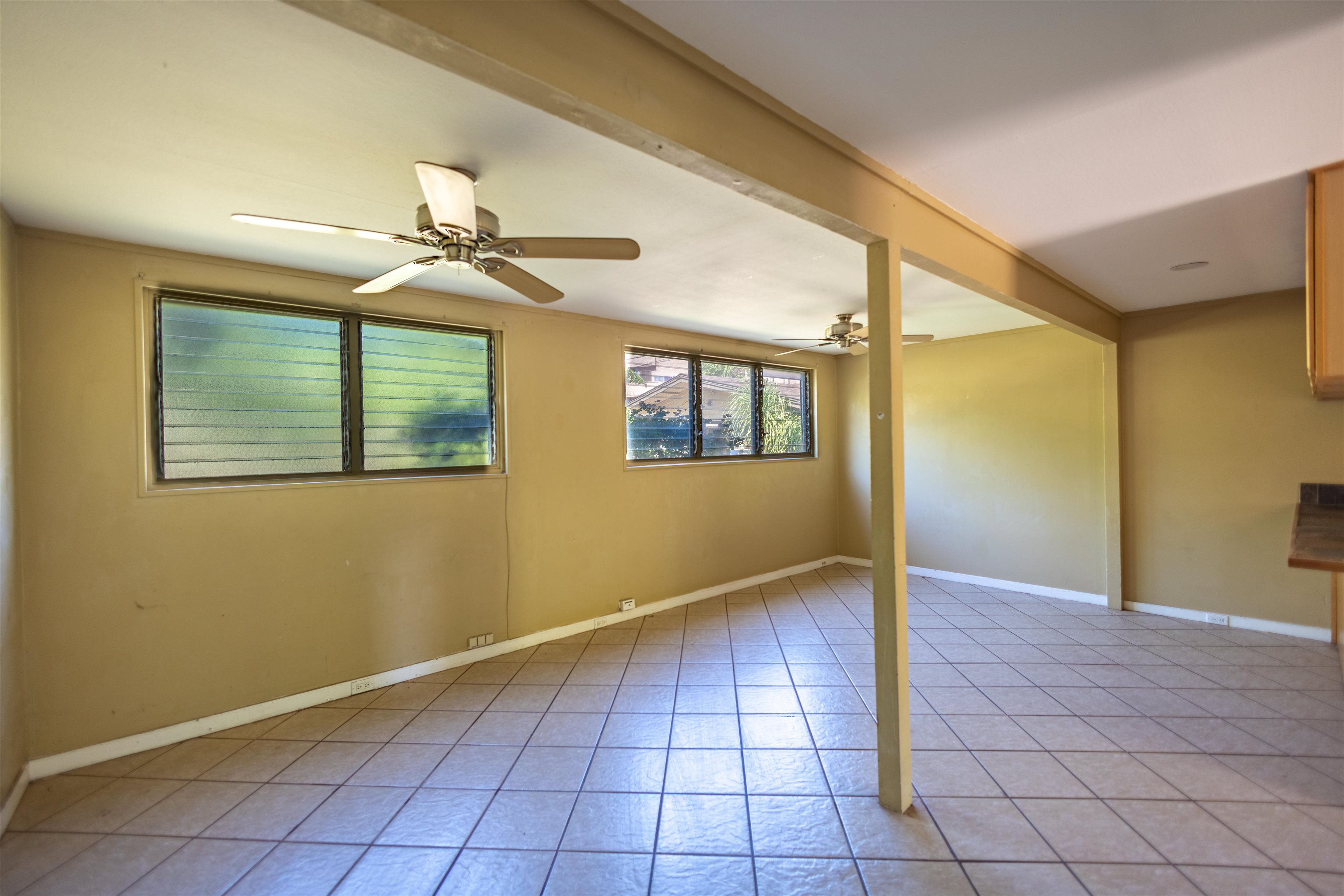 Honokowai Palms condo # C5, Lahaina, Hawaii - photo 11 of 30