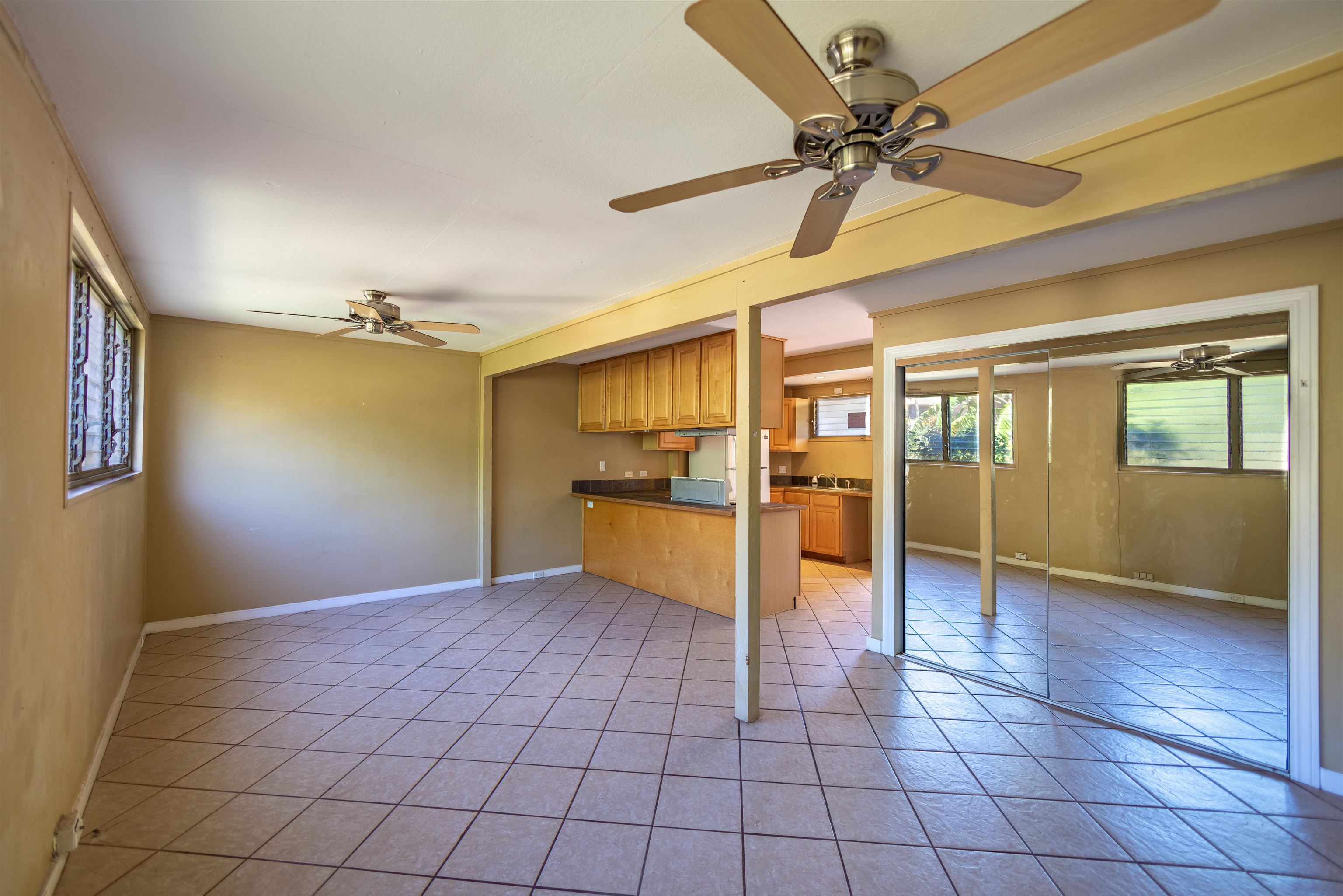 Honokowai Palms condo # C5, Lahaina, Hawaii - photo 7 of 30