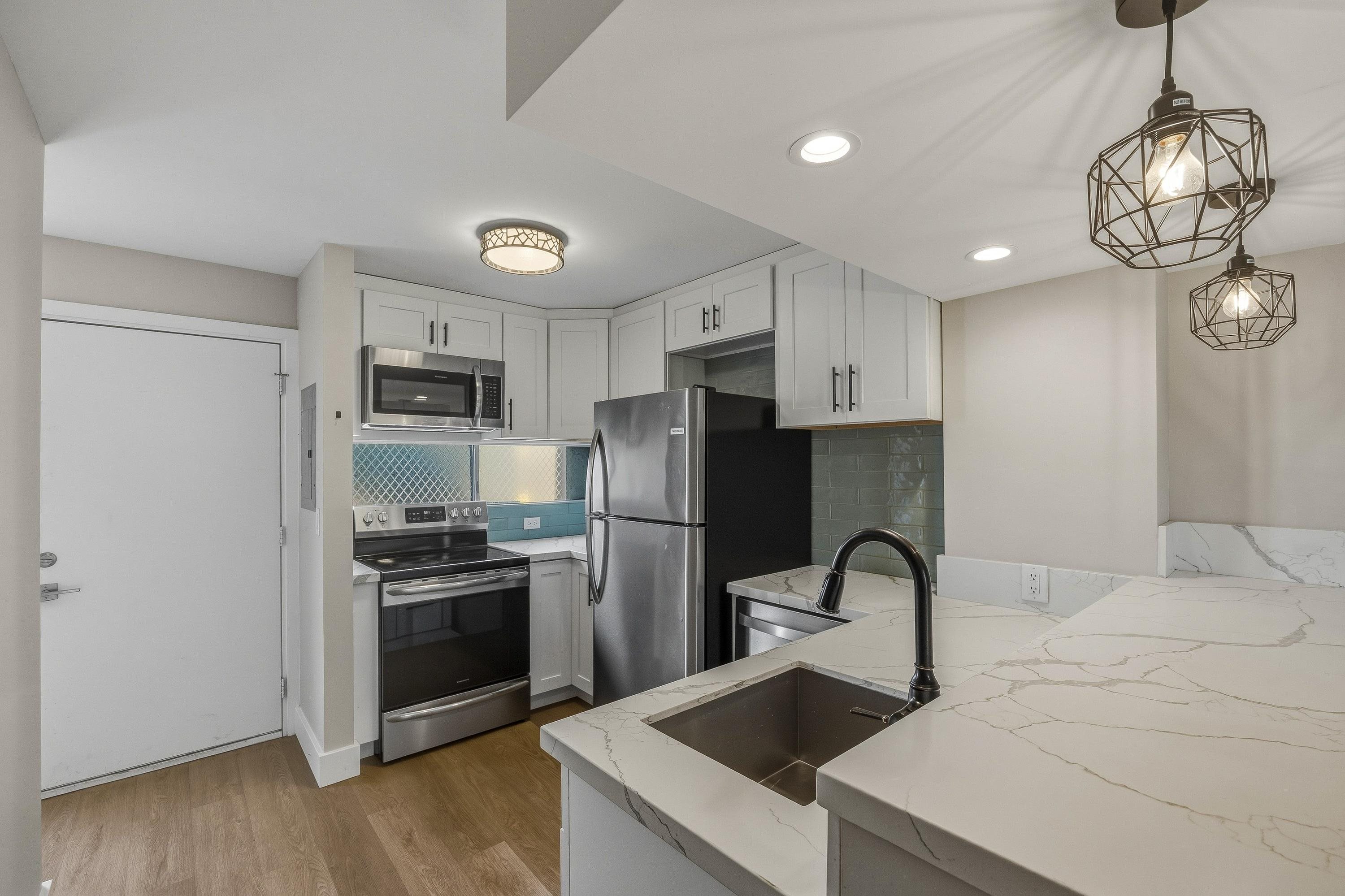 West Maui Trades condo # B301, Lahaina, Hawaii - photo 4 of 32