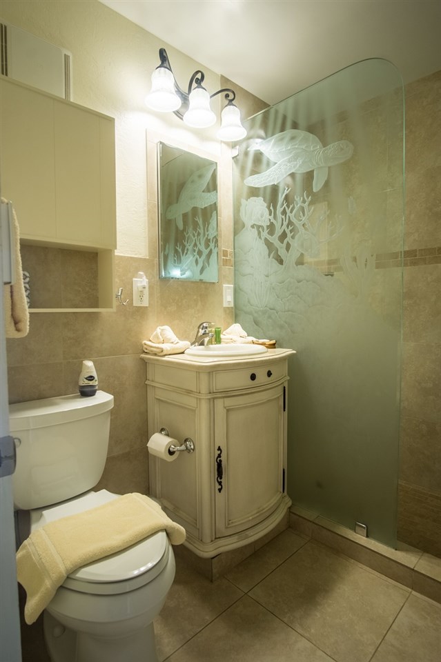 Hale Kai I condo # 107, Lahaina, Hawaii - photo 10 of 18