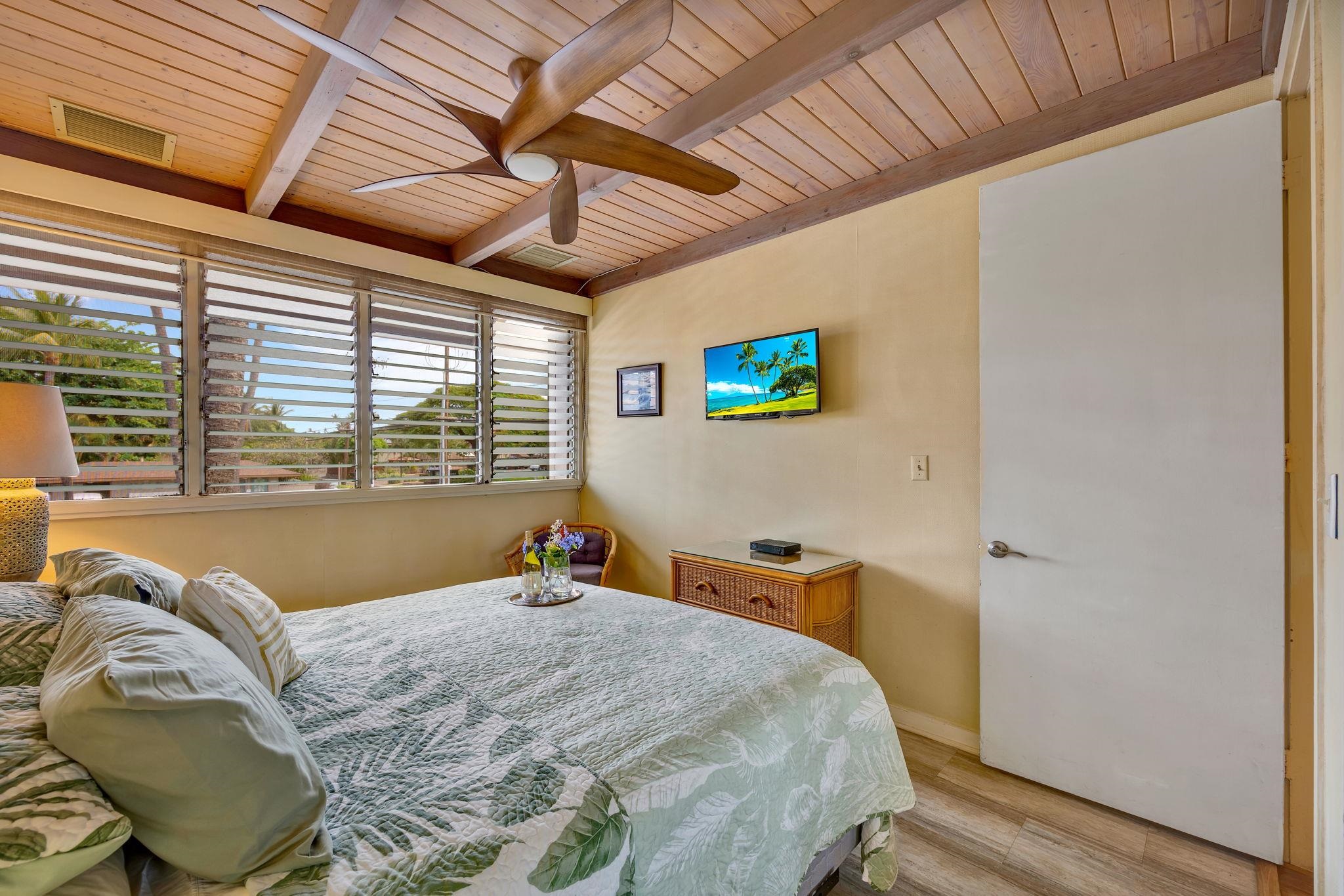 Hale Kai I condo # 211, Lahaina, Hawaii - photo 18 of 47