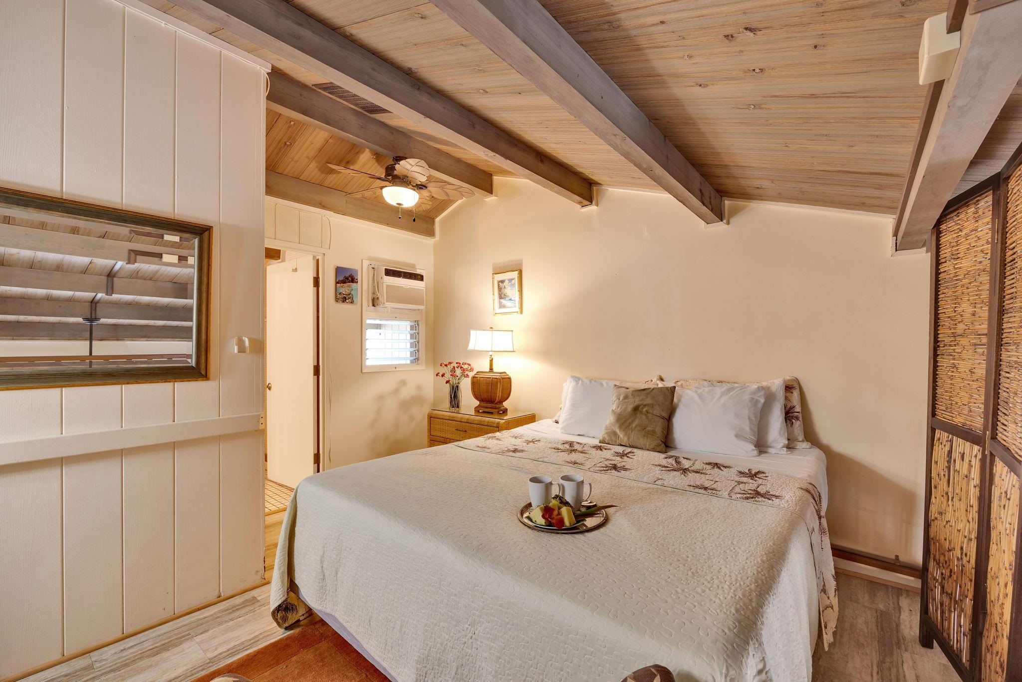 Hale Kai I condo # 211, Lahaina, Hawaii - photo 20 of 47