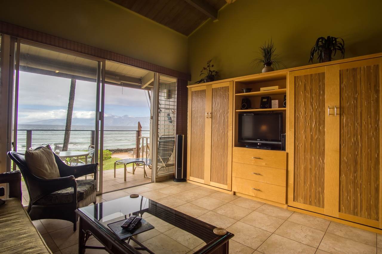 Hale Kai I condo # 213, Lahaina, Hawaii - photo 10 of 29