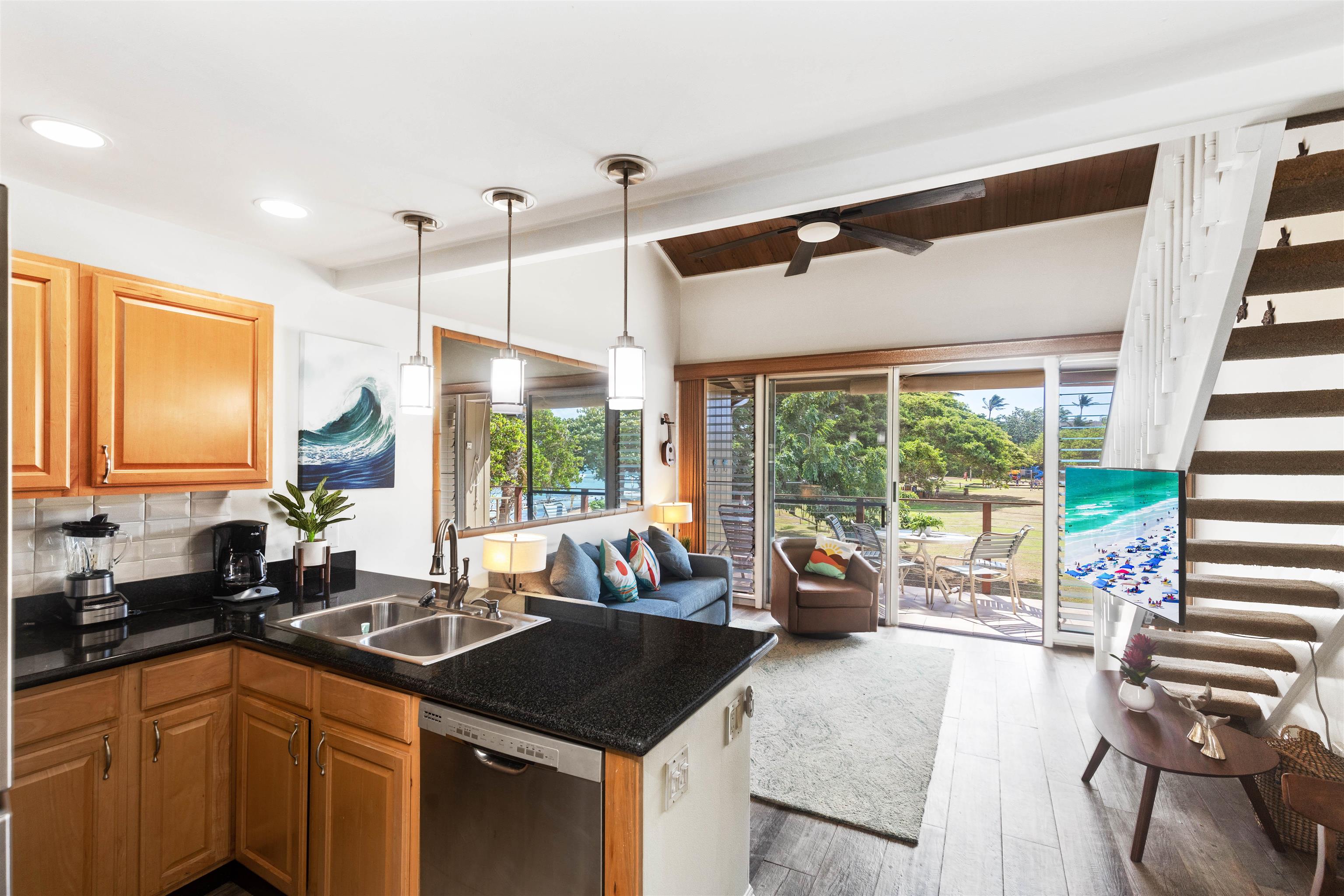 Hale Kai I condo # 208, Lahaina, Hawaii - photo 3 of 49