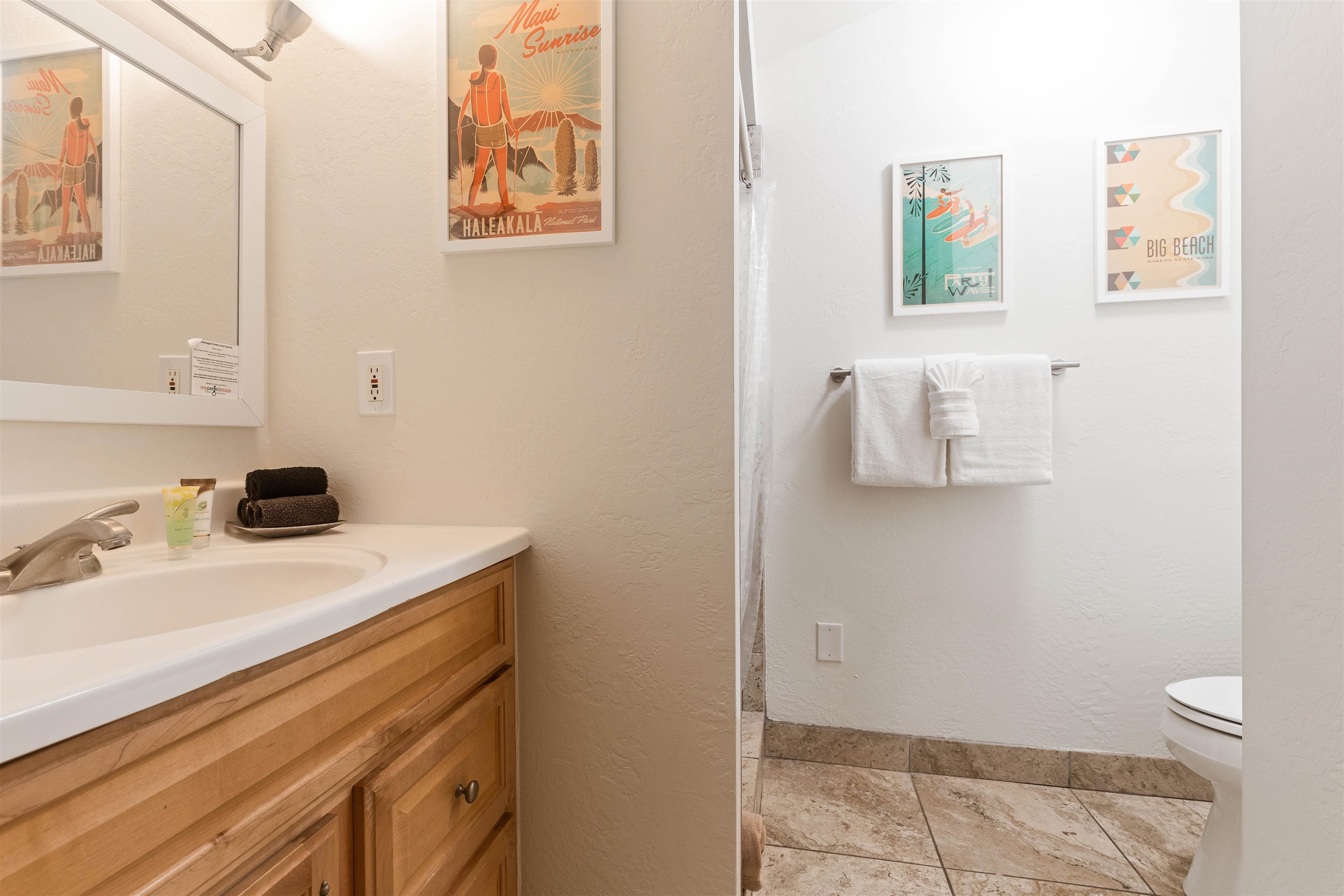 Hale Kai I condo # 208, Lahaina, Hawaii - photo 21 of 49