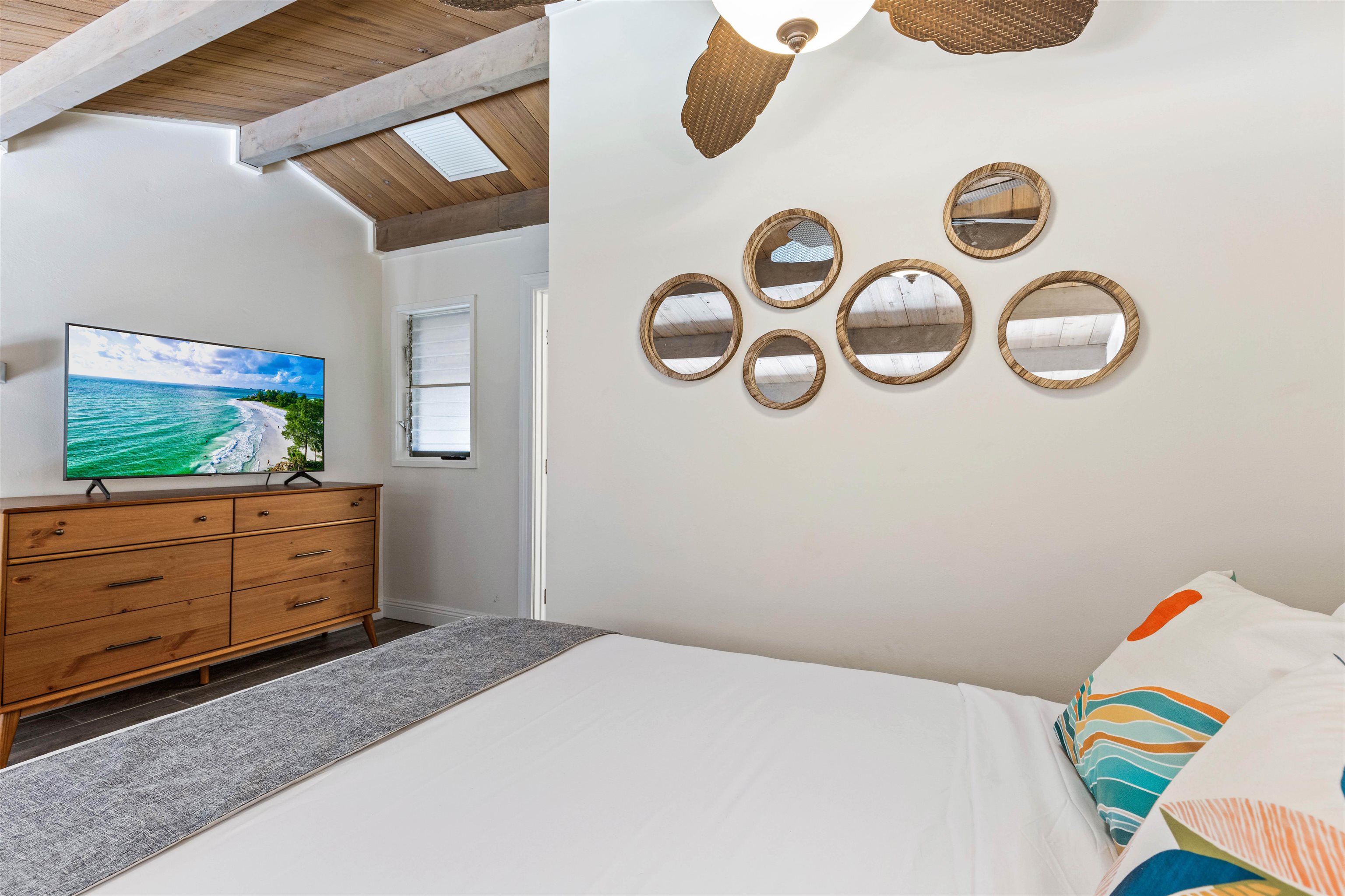 Hale Kai I condo # 208, Lahaina, Hawaii - photo 44 of 49